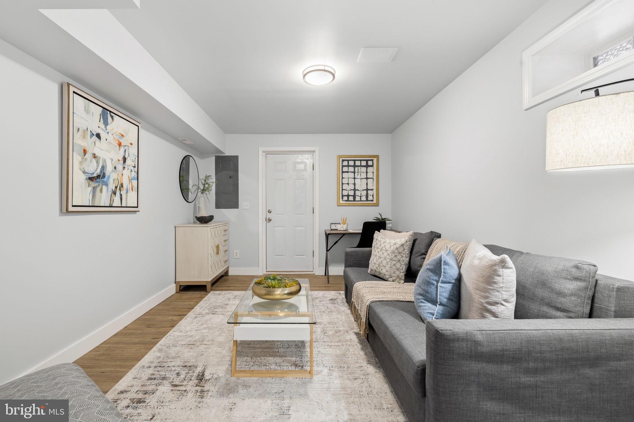 LAKE ARROWHEAD - Residential