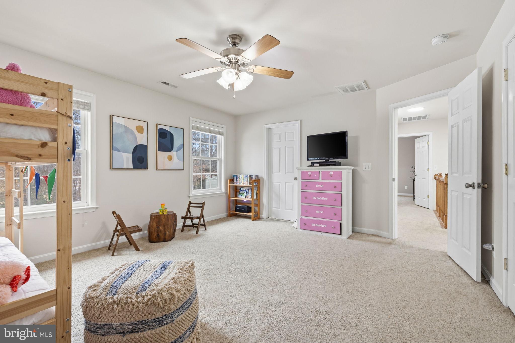 LAKE ARROWHEAD - Residential