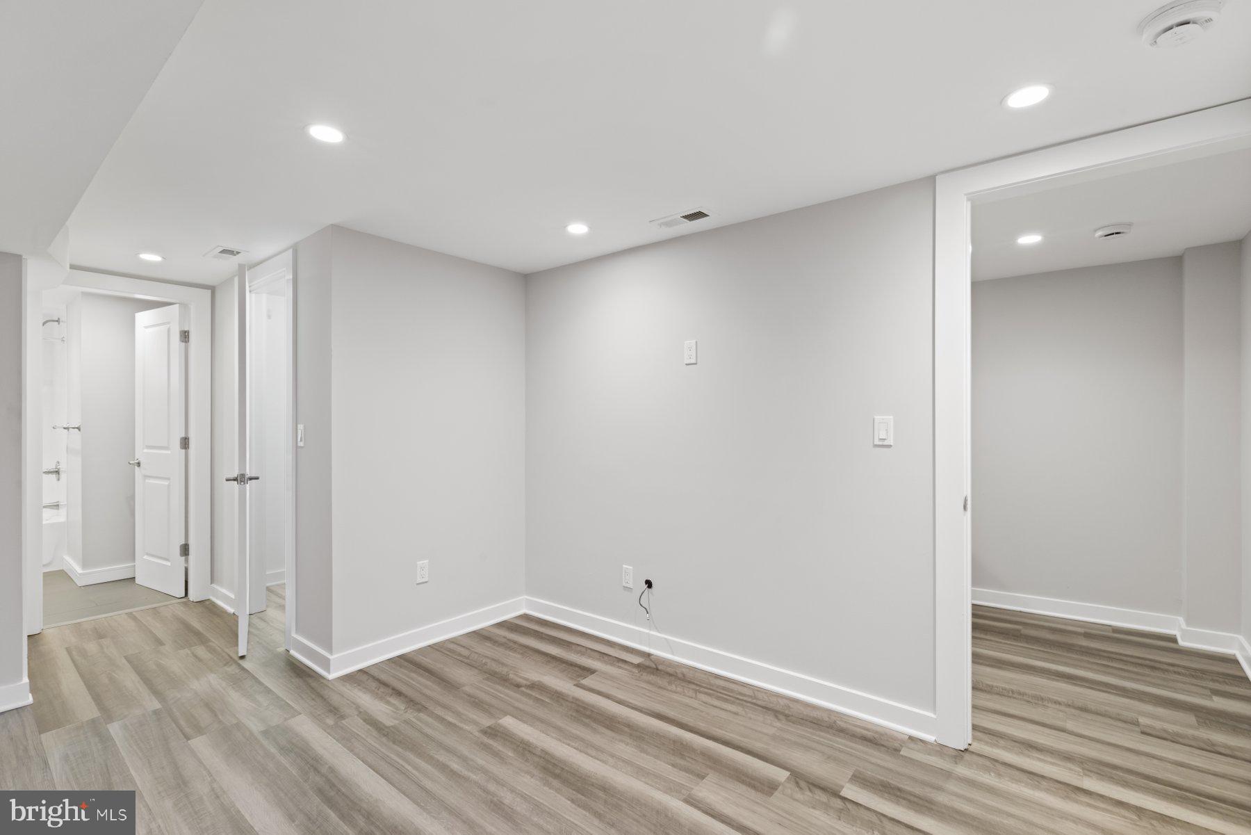 BREWERS HILL - Residential