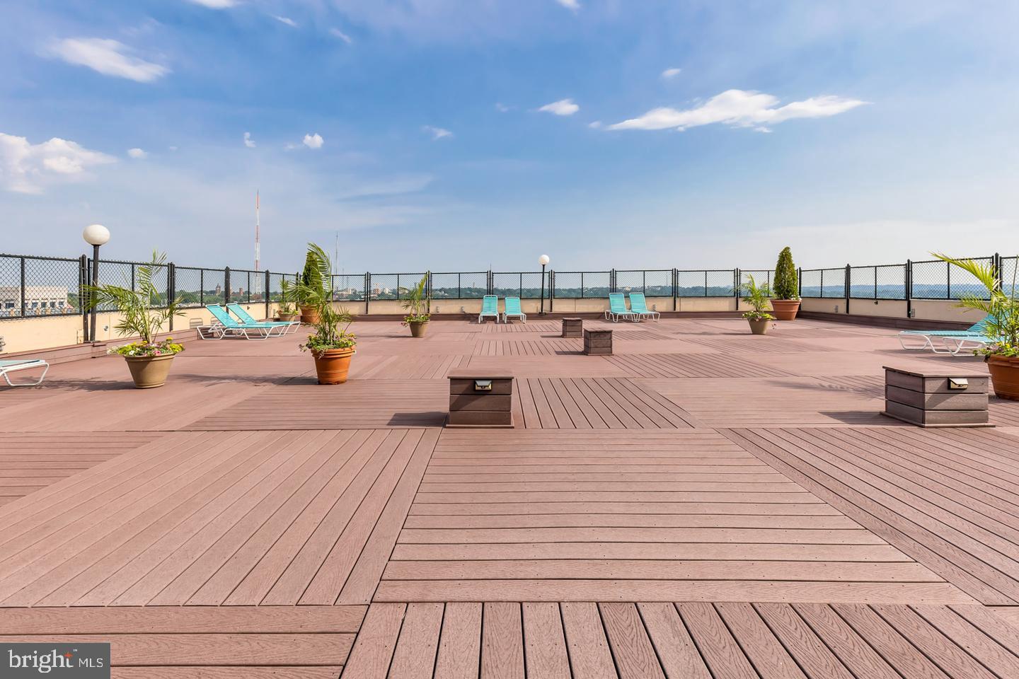 FRIENDSHIP HEIGHTS - Residential Lease