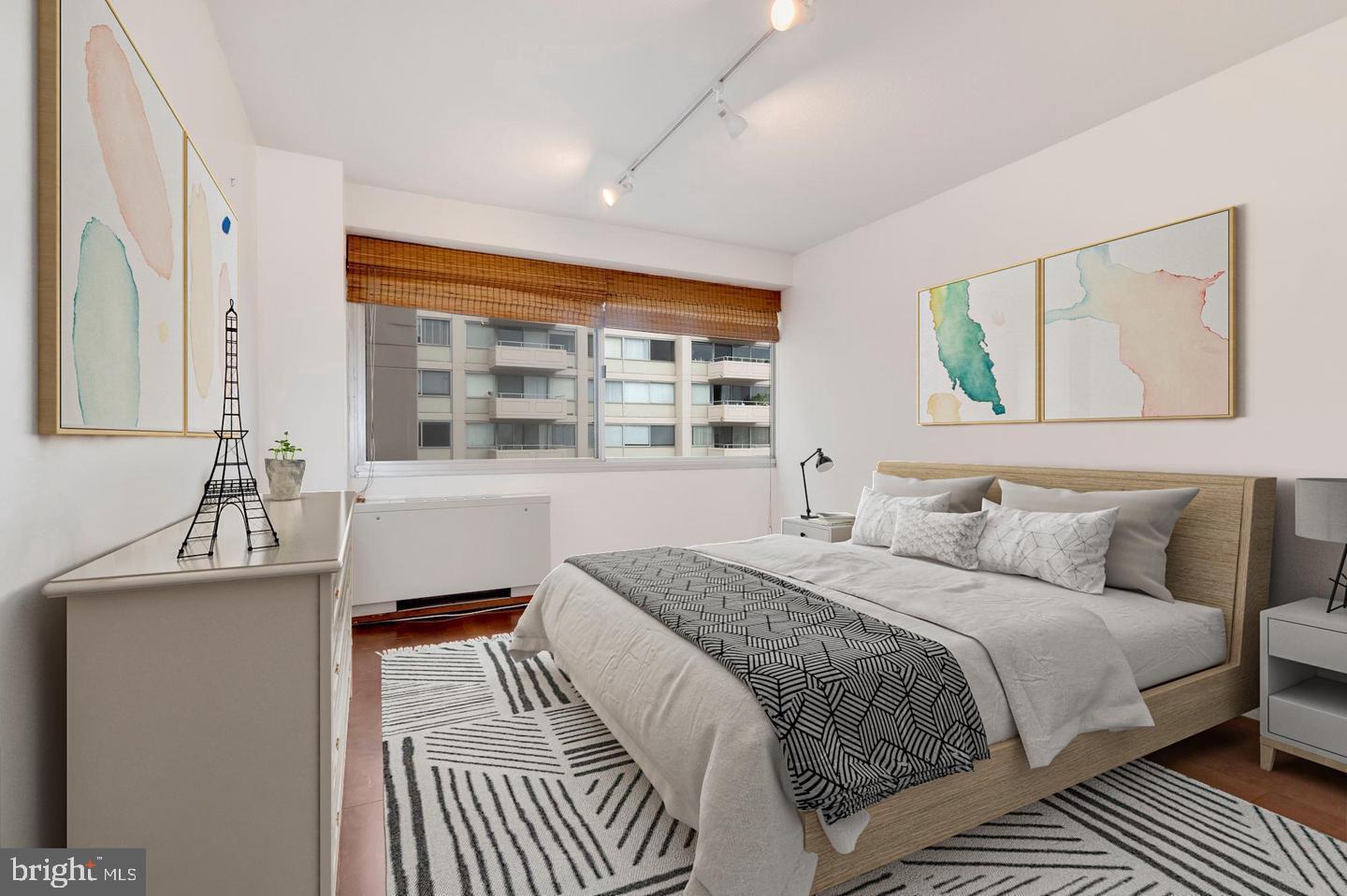 FRIENDSHIP HEIGHTS - Residential Lease