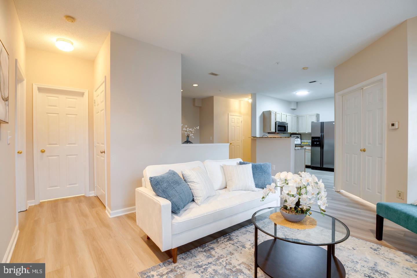 SANDERLING CONDO - Residential