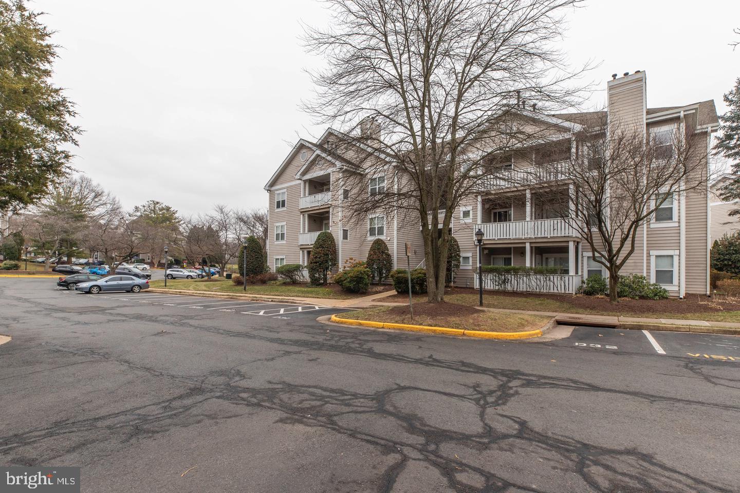 SANDERLING CONDO - Residential