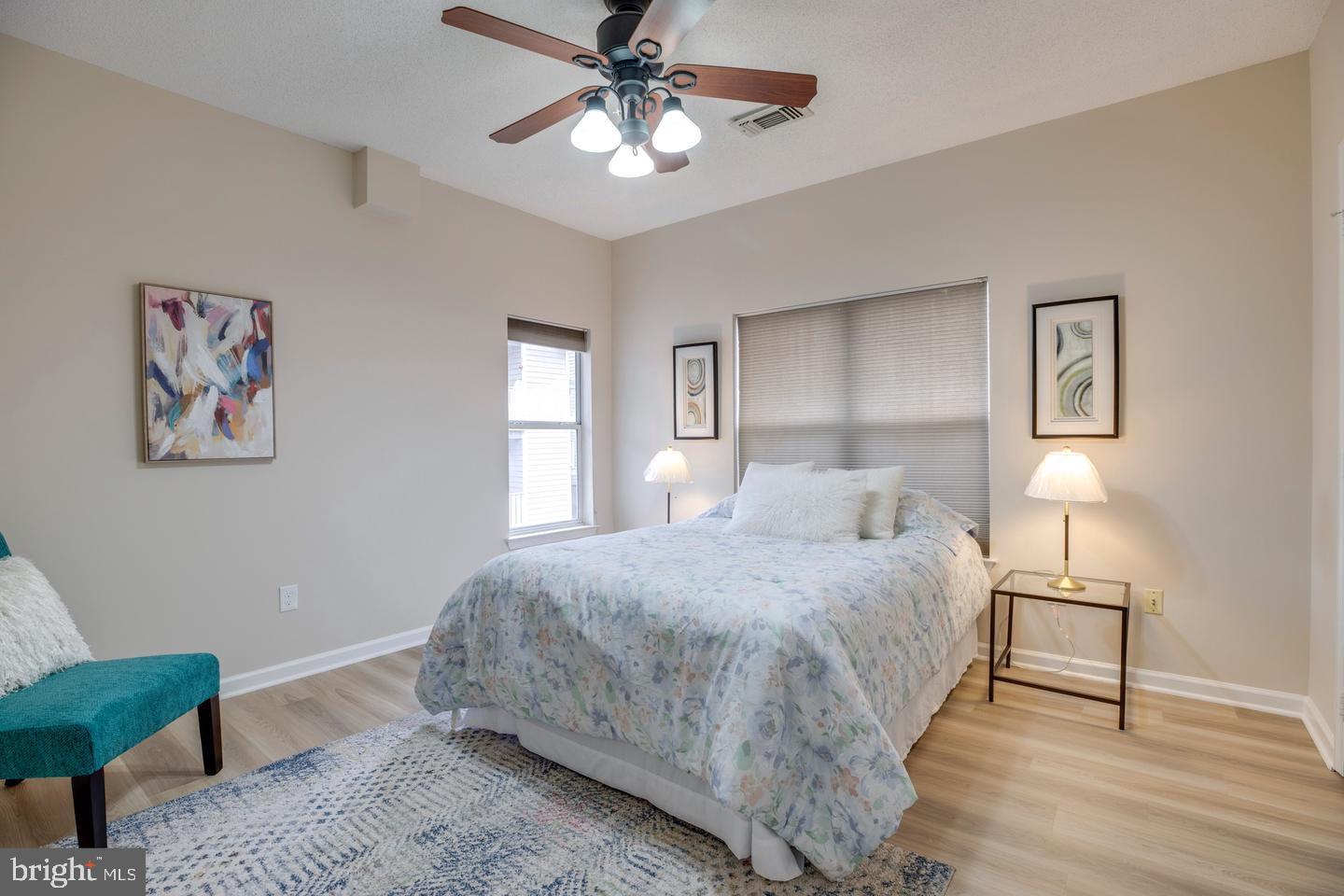 SANDERLING CONDO - Residential