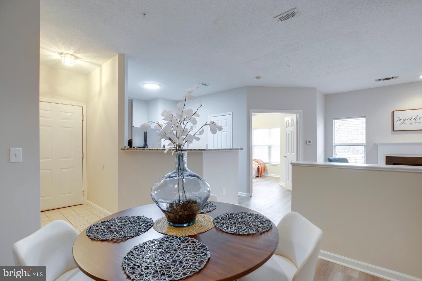SANDERLING CONDO - Residential