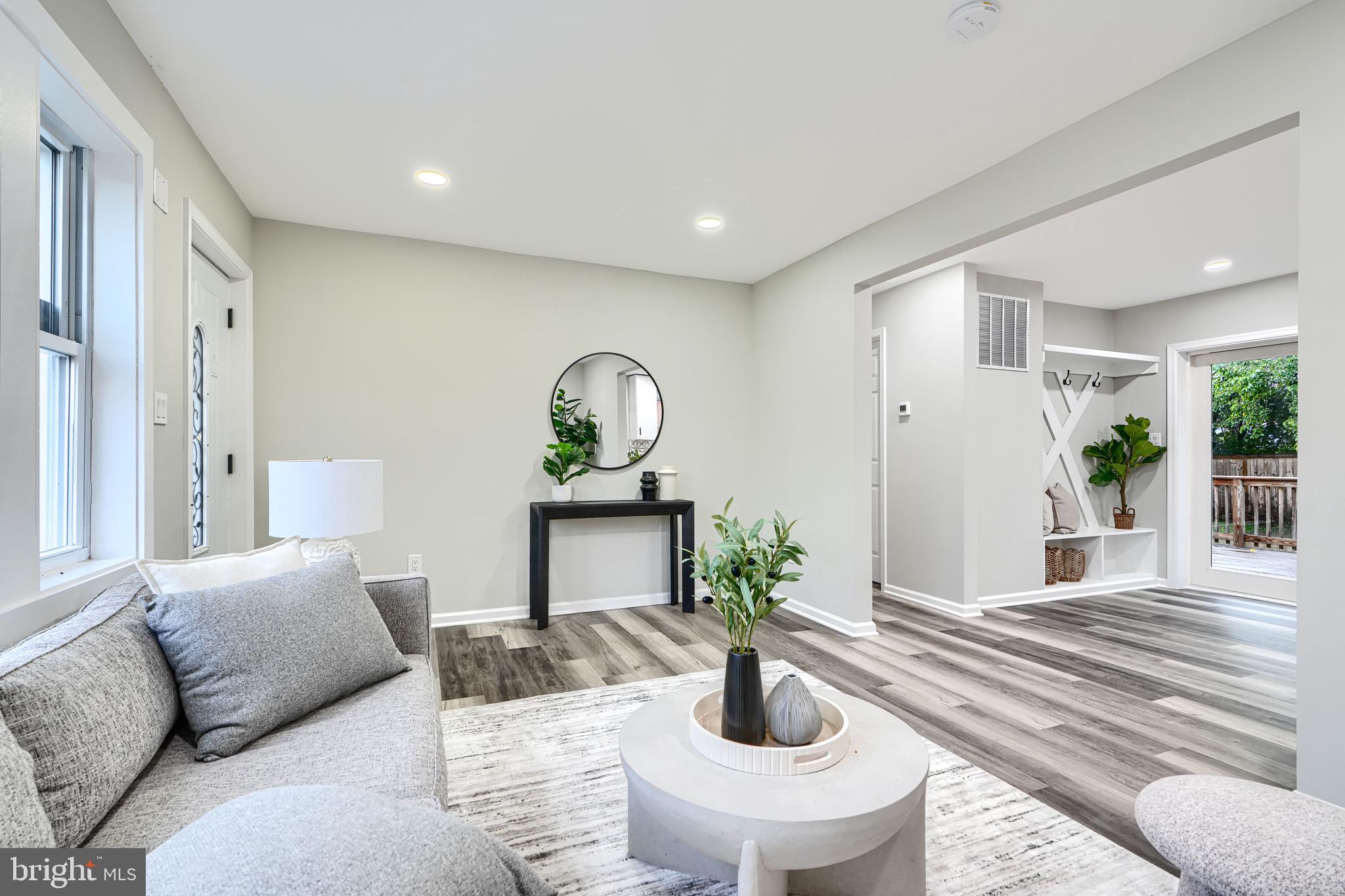 HOLLYWOOD ADDN - Residential