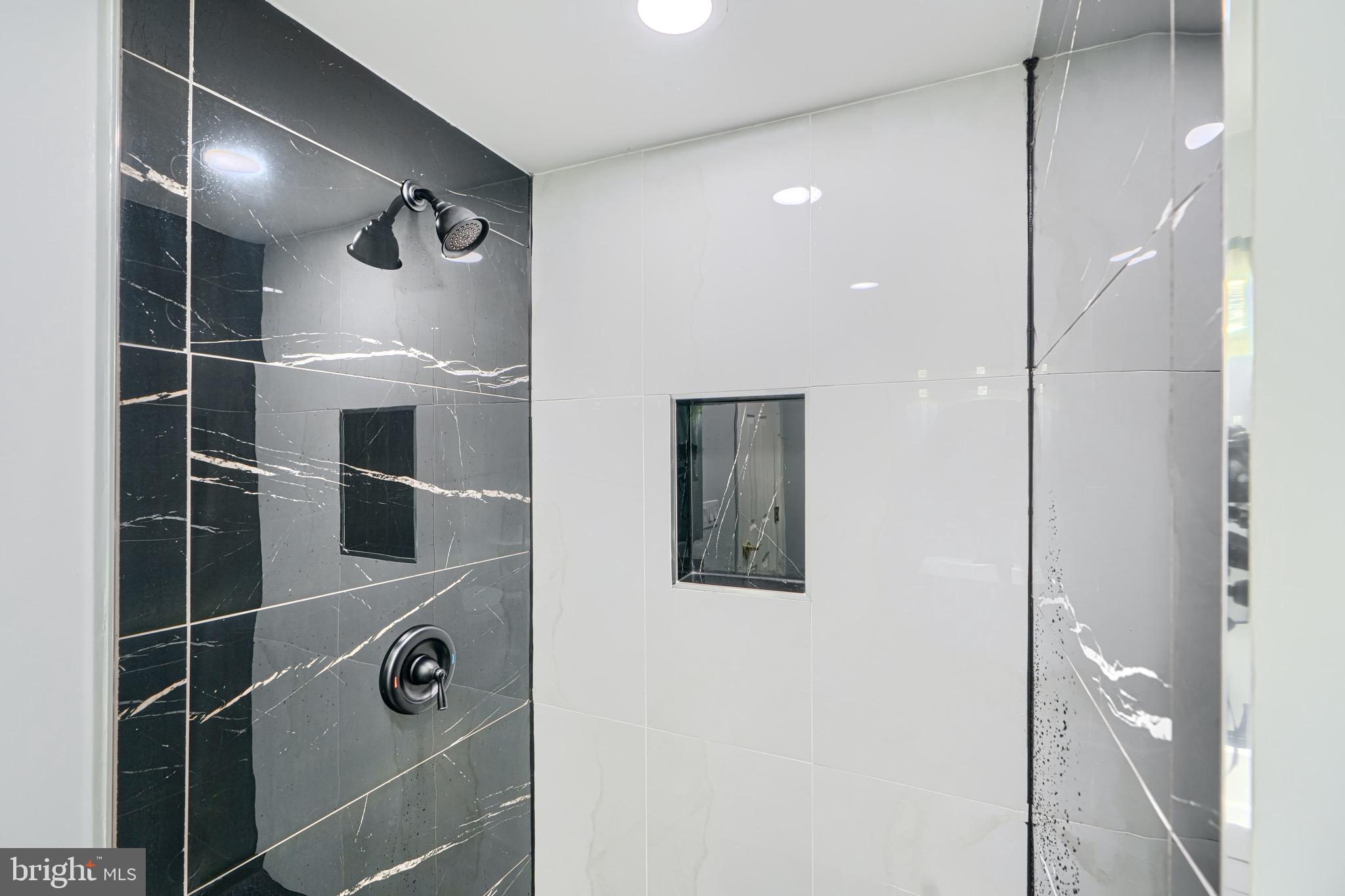 HOLLYWOOD ADDN - Residential