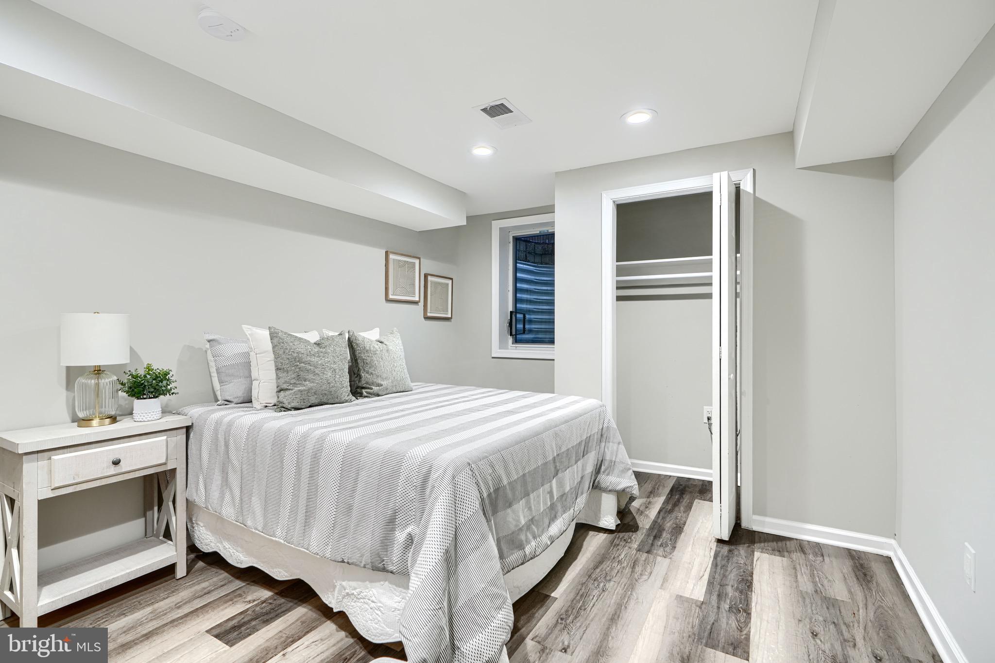 HOLLYWOOD ADDN - Residential