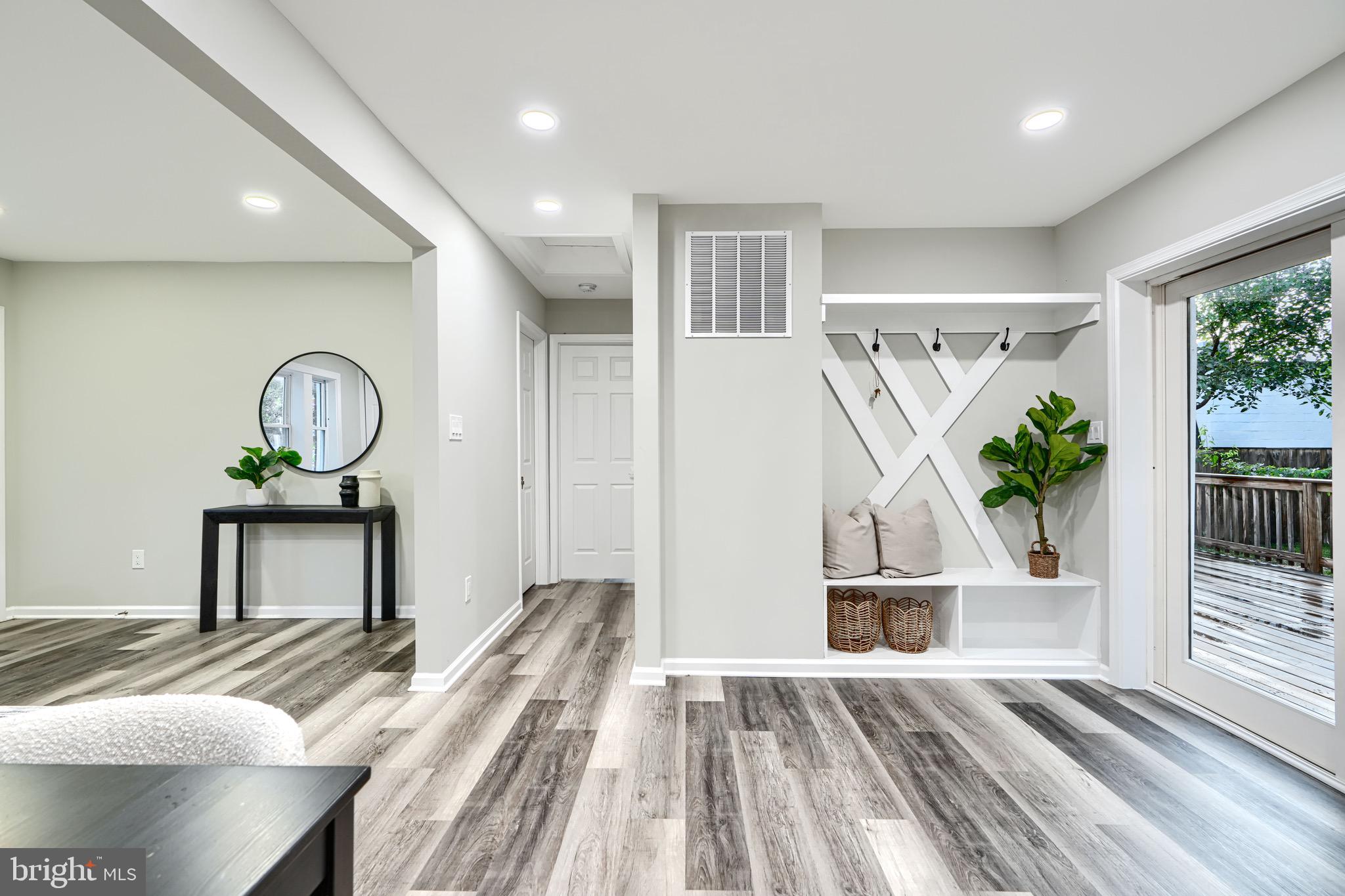 HOLLYWOOD ADDN - Residential