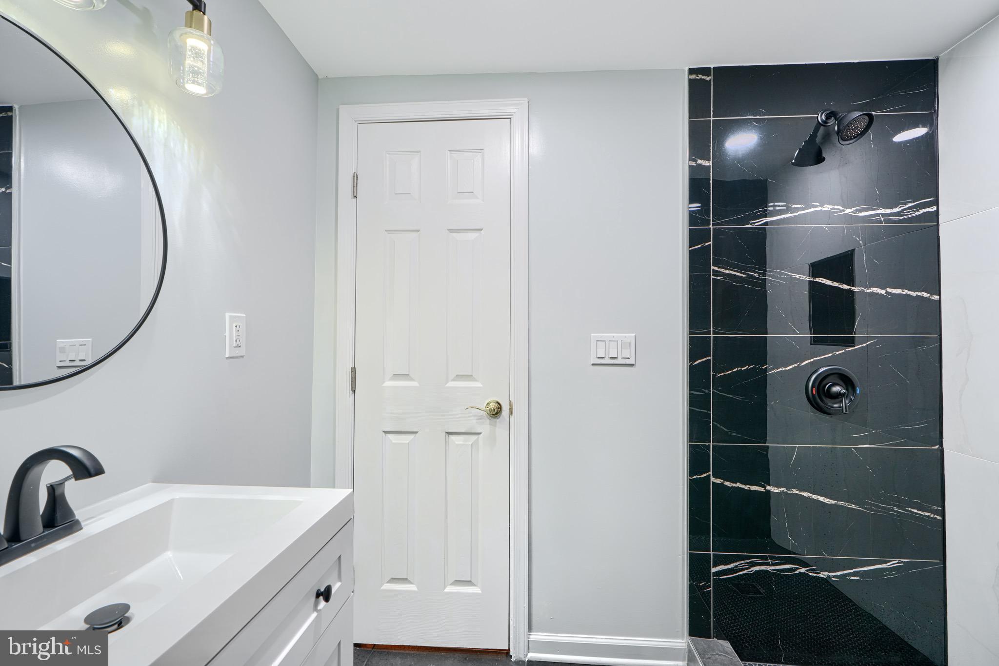 HOLLYWOOD ADDN - Residential