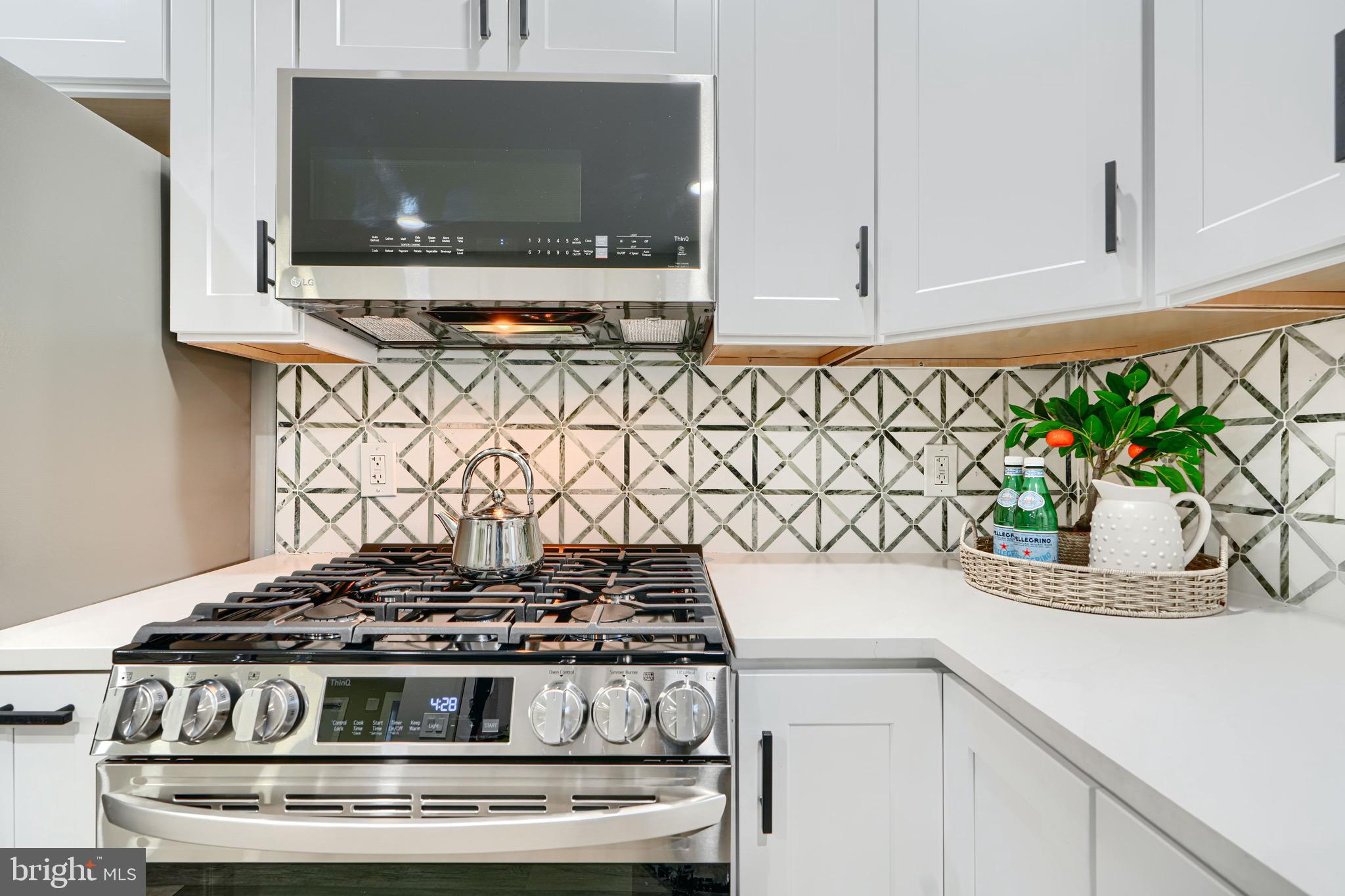 HOLLYWOOD ADDN - Residential