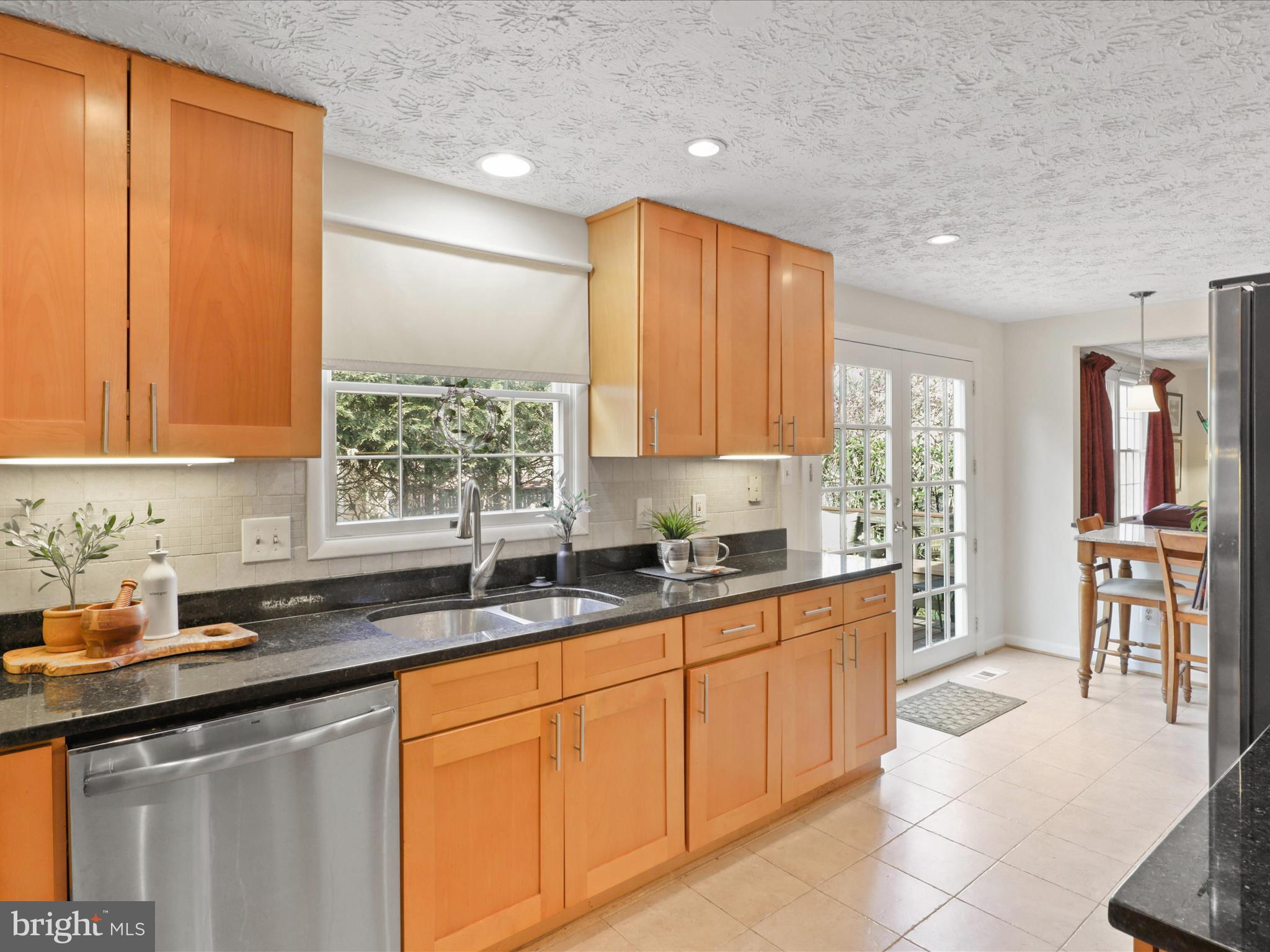 ESTATES AT EAGLE LIE - Residential