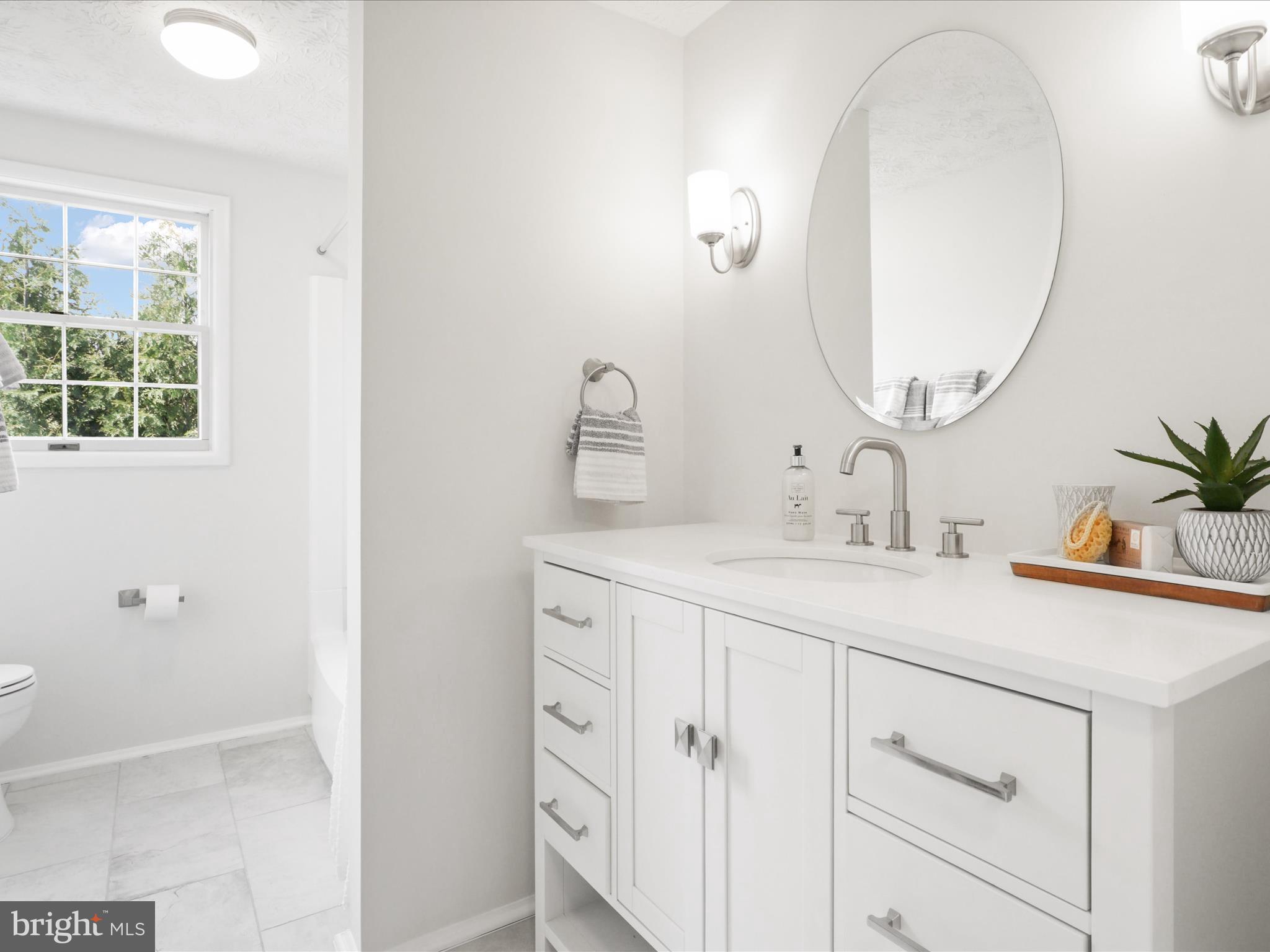 ESTATES AT EAGLE LIE - Residential