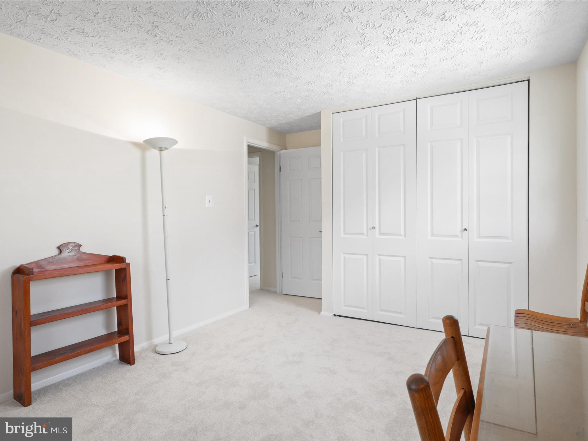 ESTATES AT EAGLE LIE - Residential