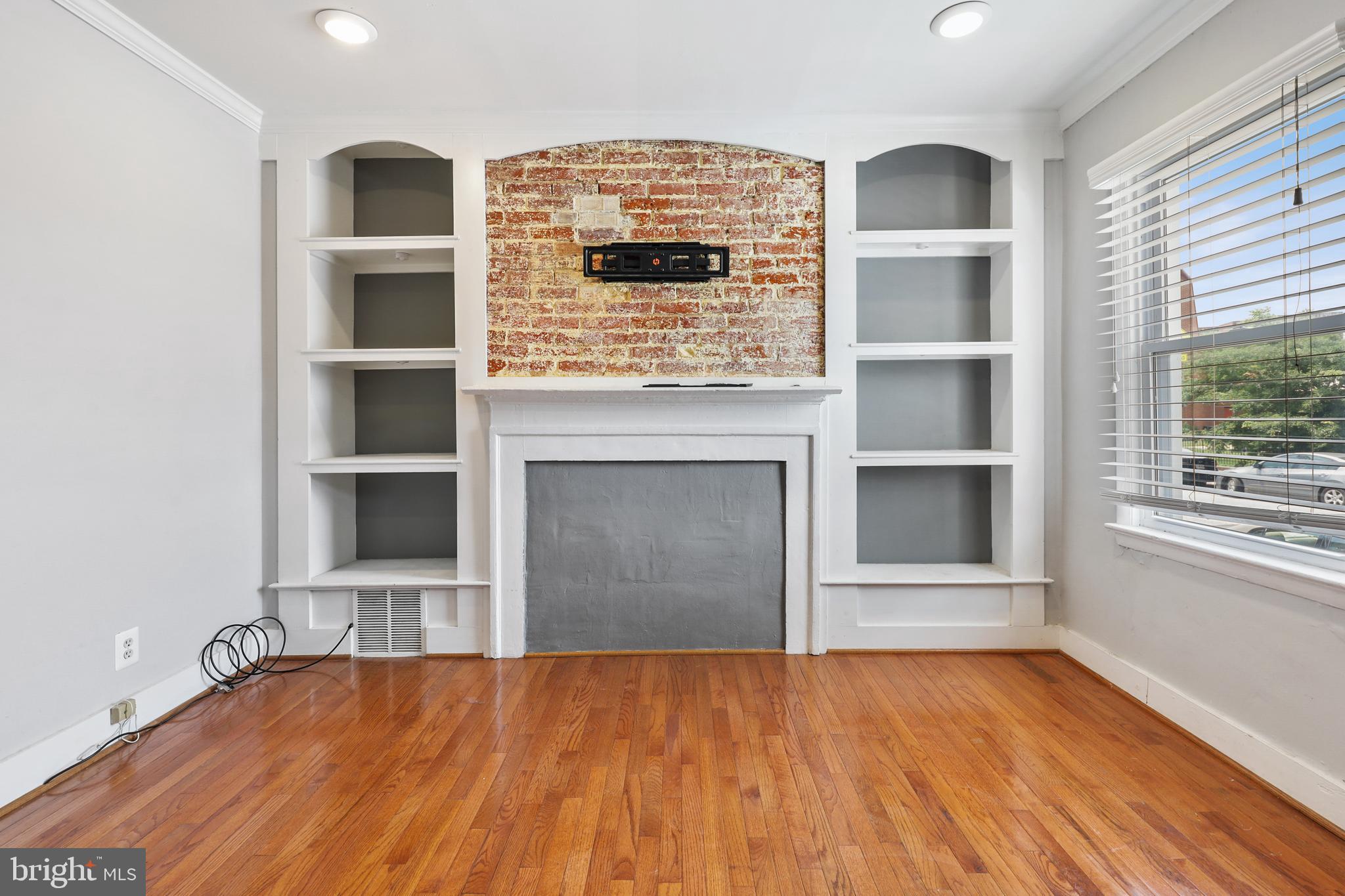 FEDERAL HILL HISTORIC DISTRICT - Residential Lease