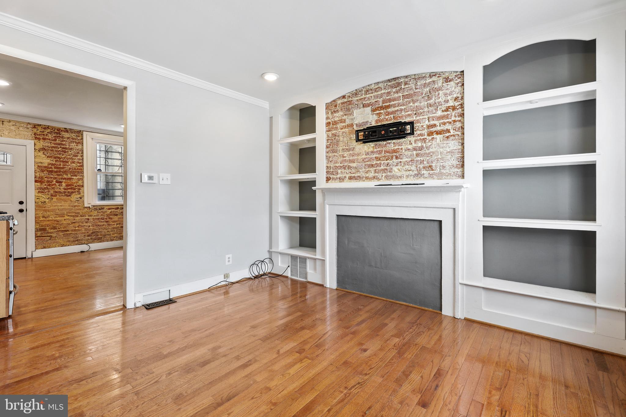 FEDERAL HILL HISTORIC DISTRICT - Residential Lease