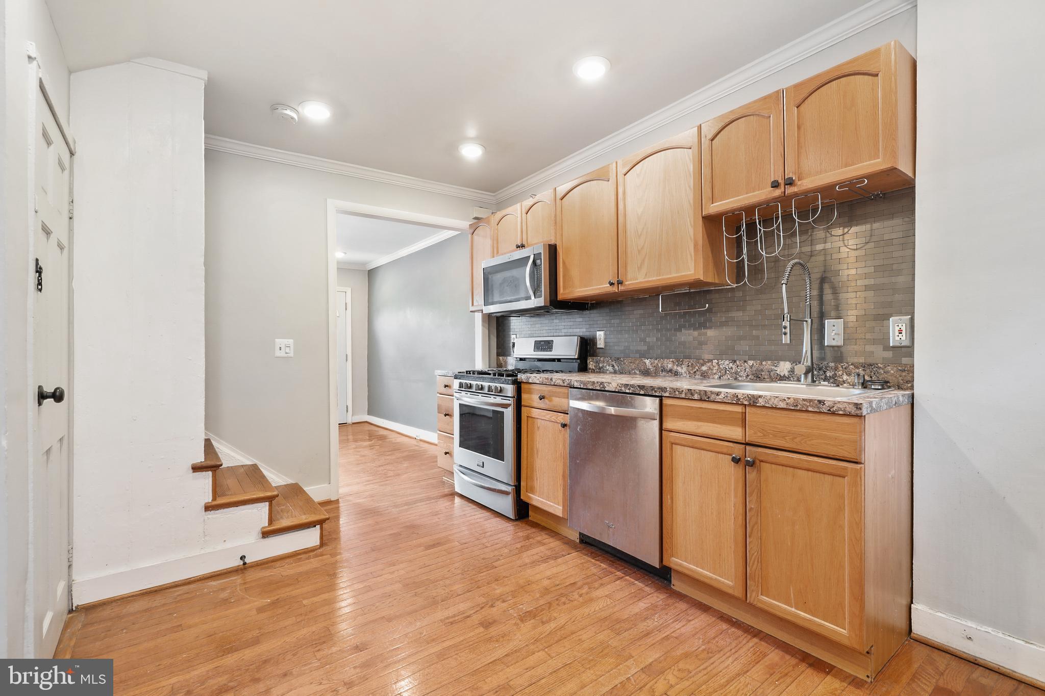 FEDERAL HILL HISTORIC DISTRICT - Residential Lease