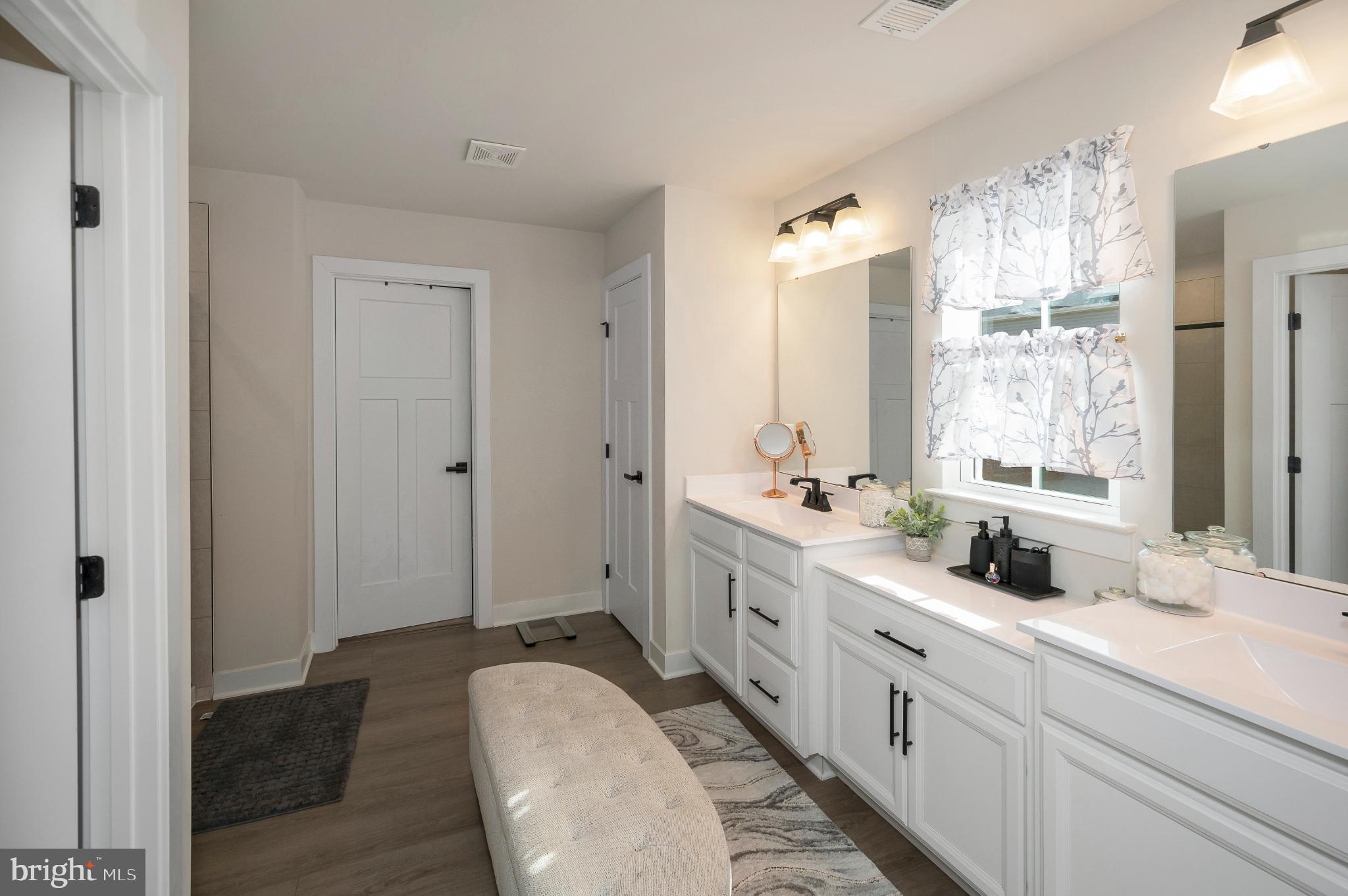 LEES PARKE - Residential