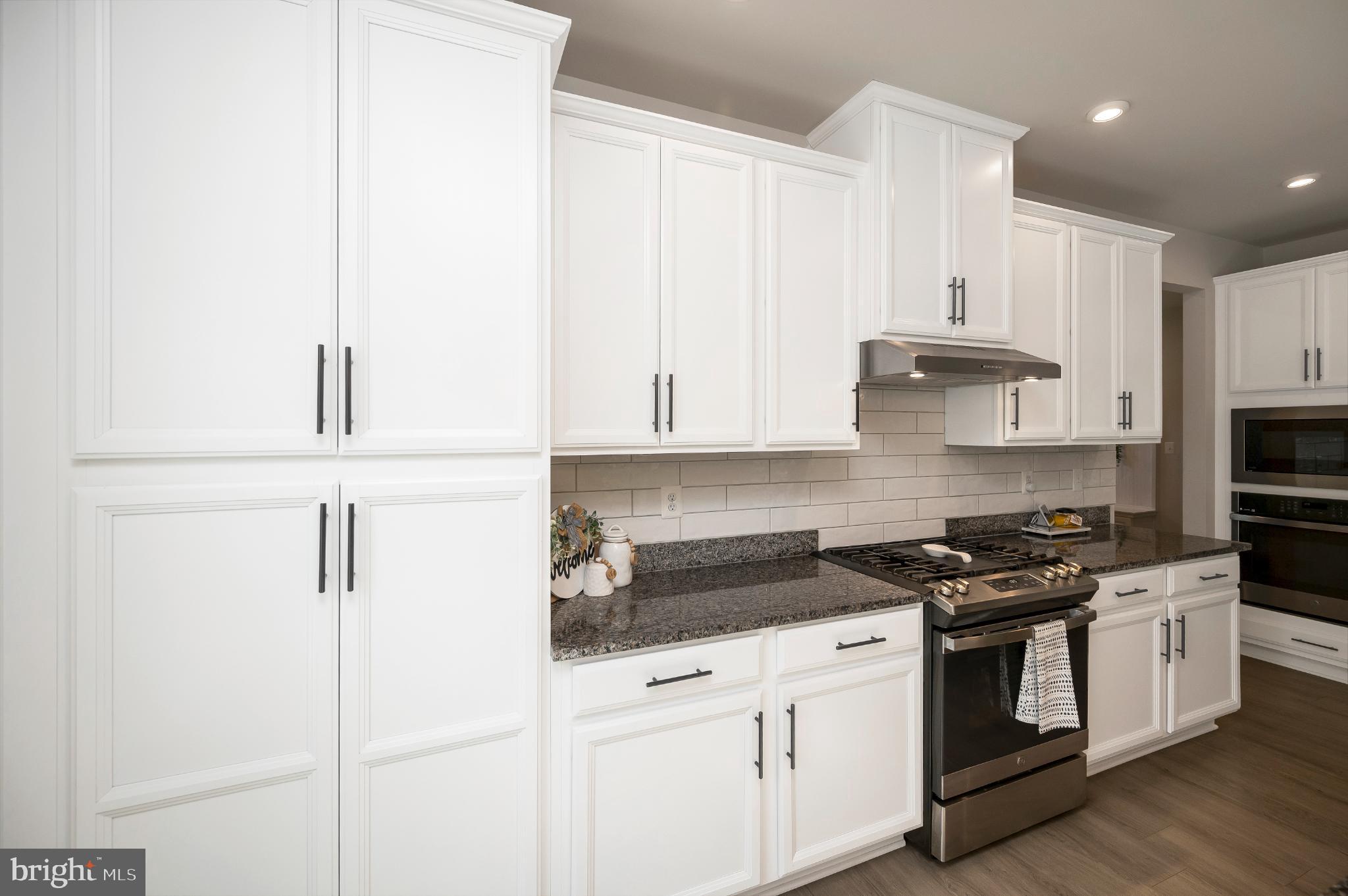 LEES PARKE - Residential