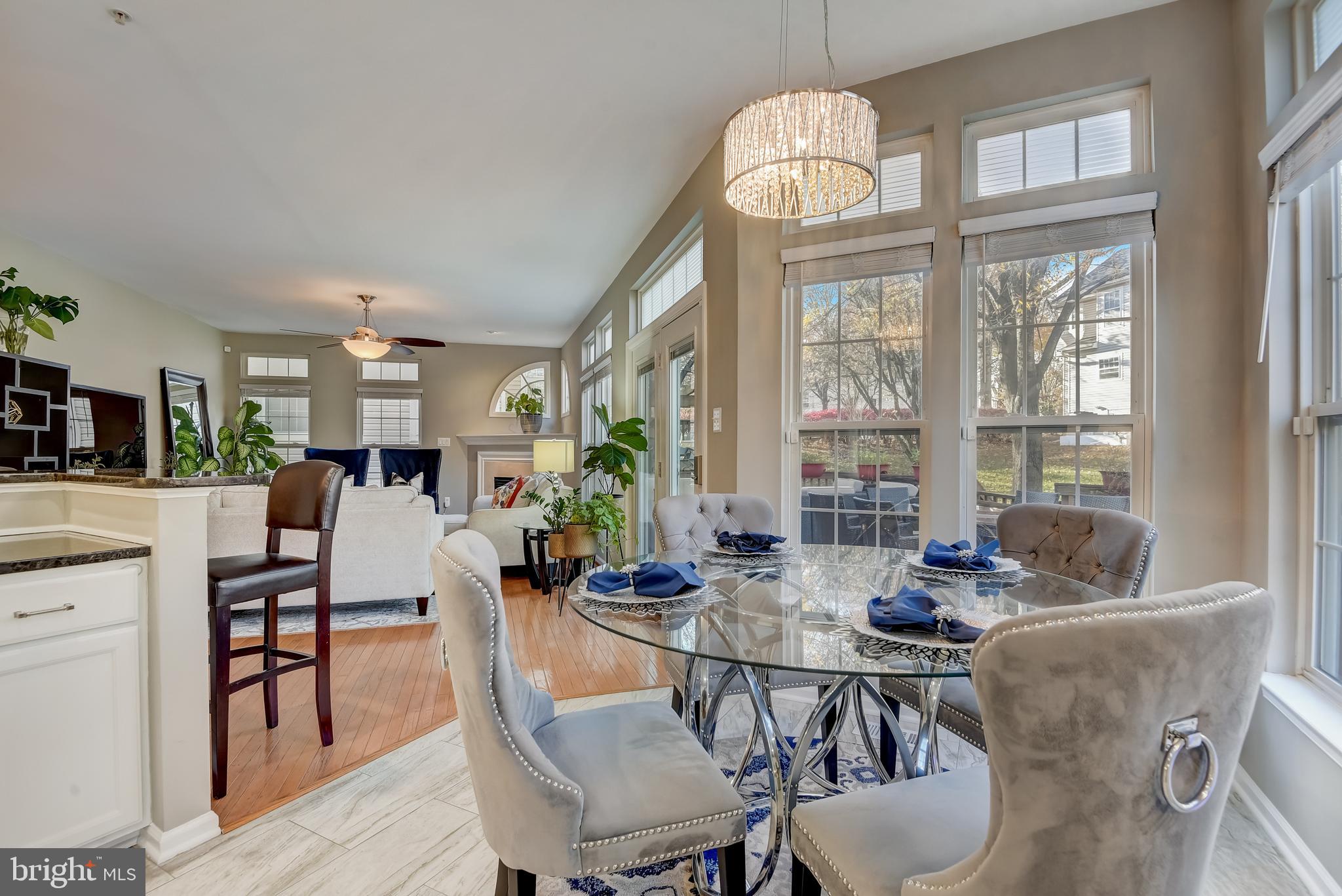 WOODVIEW VILLAGE WEST - Residential