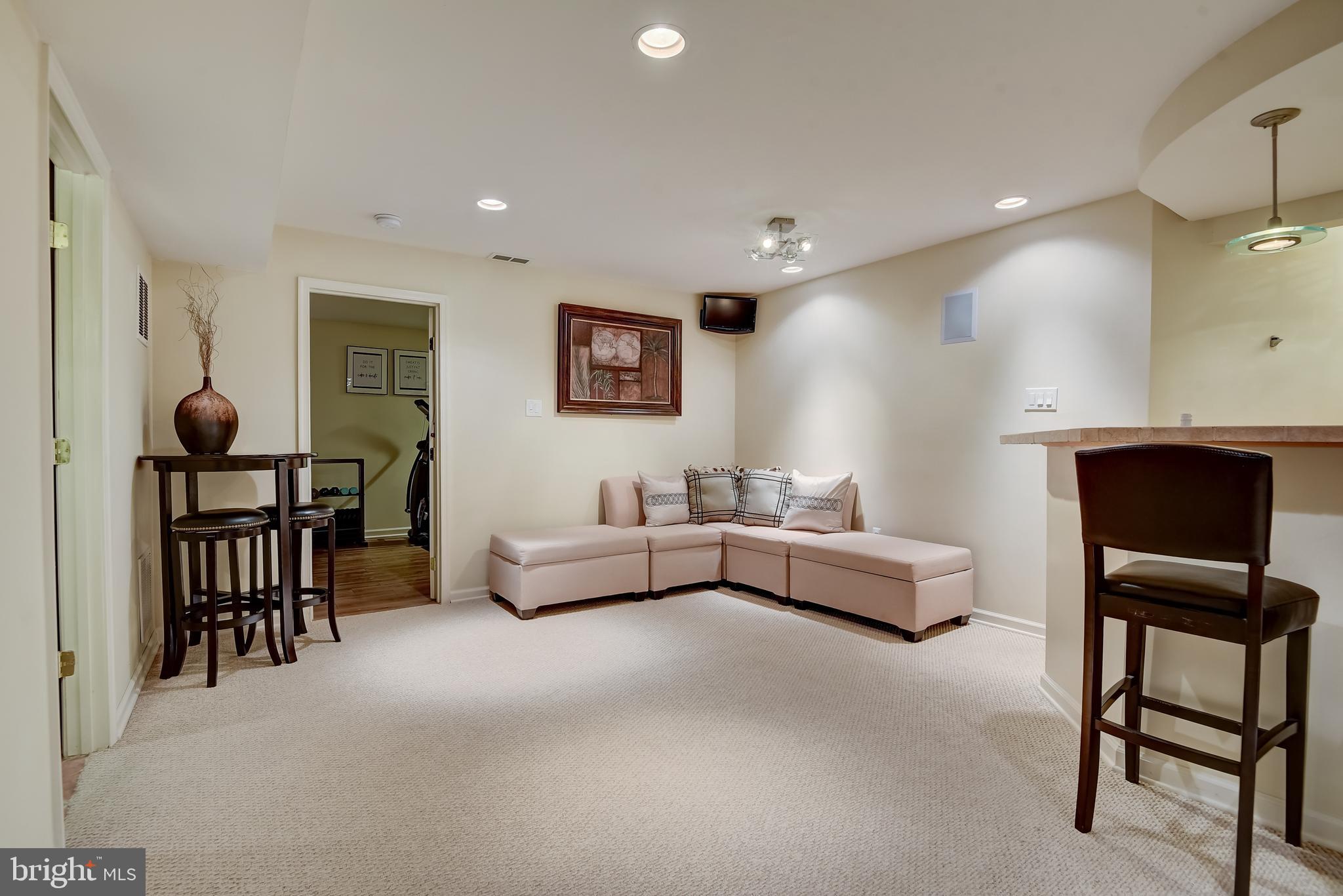 WOODVIEW VILLAGE WEST - Residential