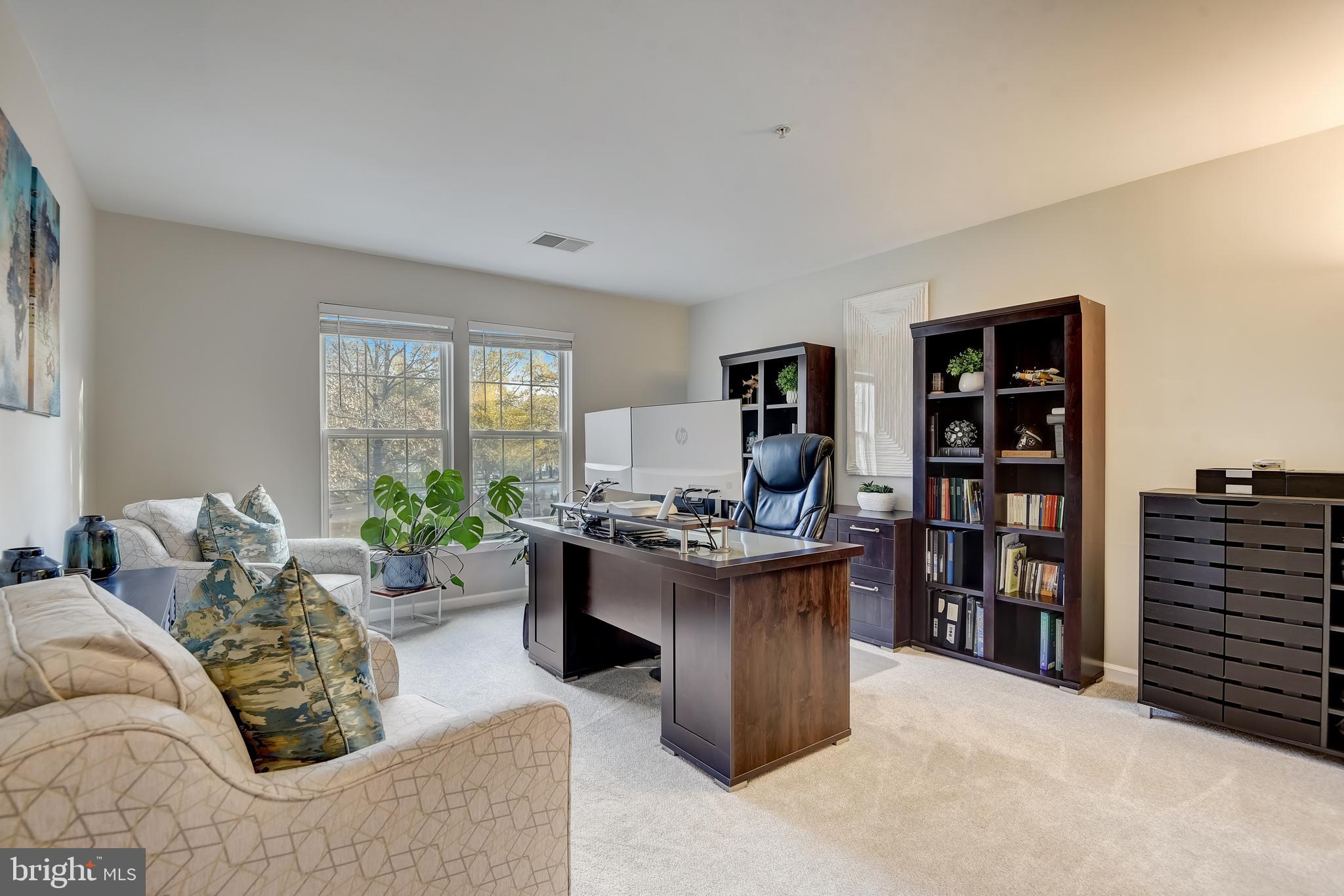 WOODVIEW VILLAGE WEST - Residential