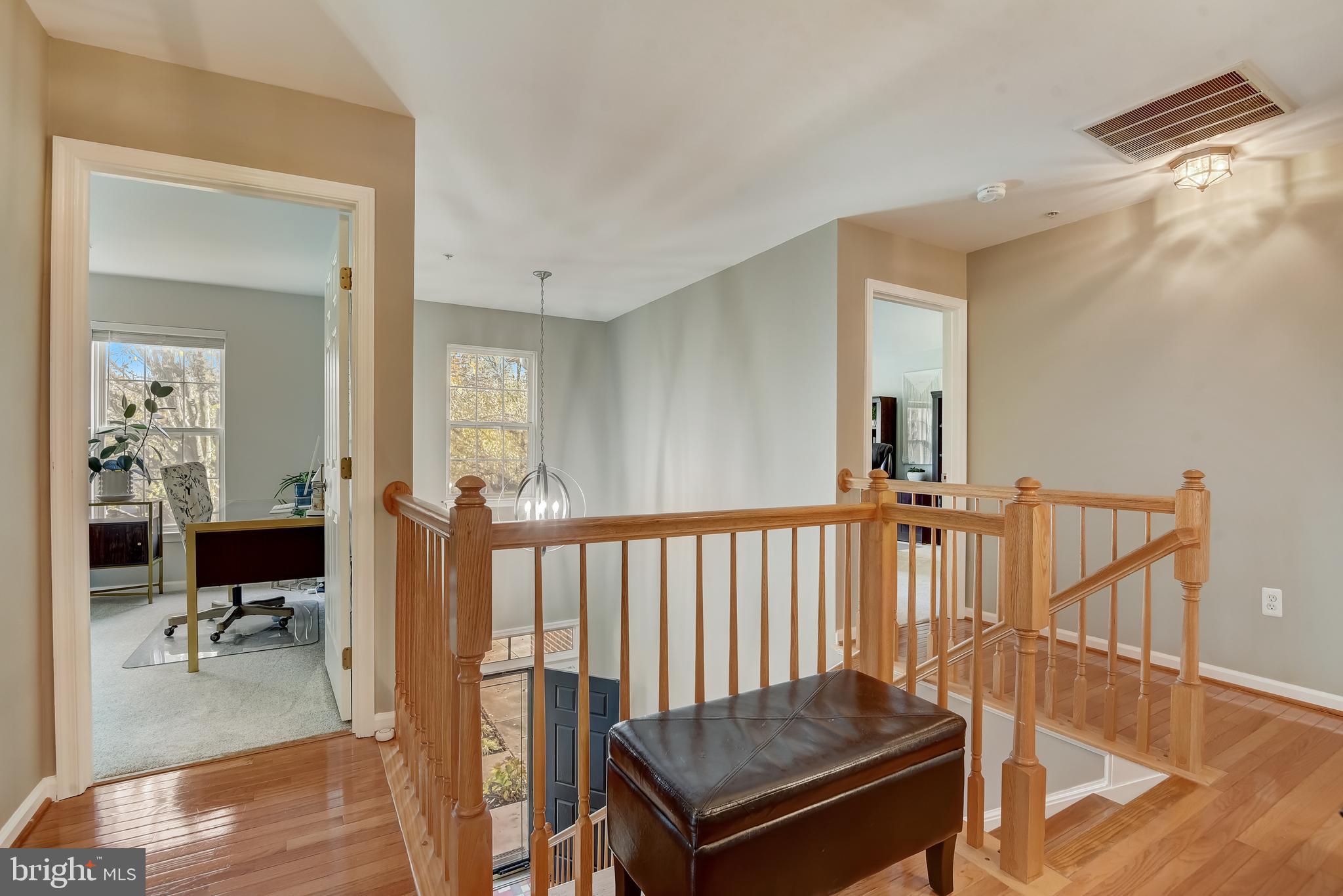 WOODVIEW VILLAGE WEST - Residential