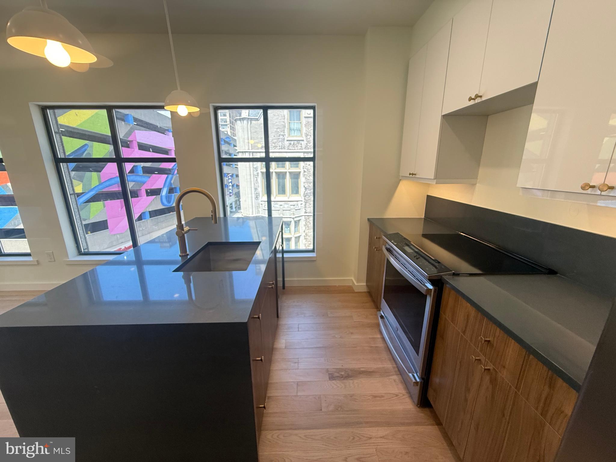 1128 WALNUT STREET 403