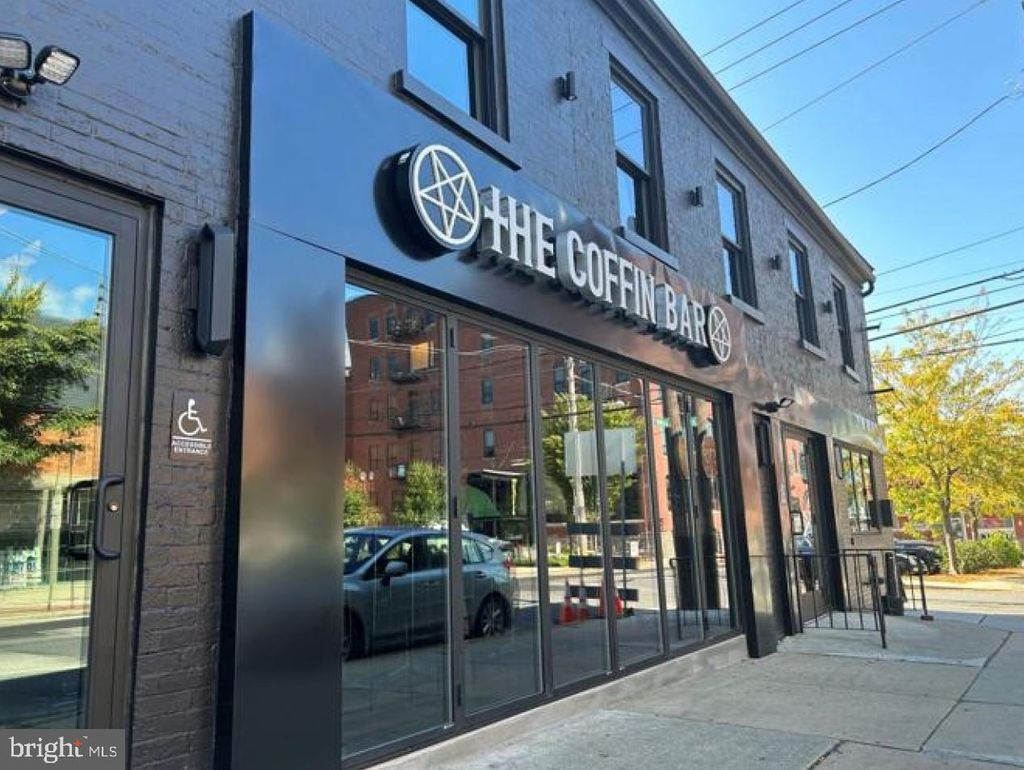 Photo of 30 W Lemon Street, LANCASTER, PA 17603 (MLS # PALA2084810)