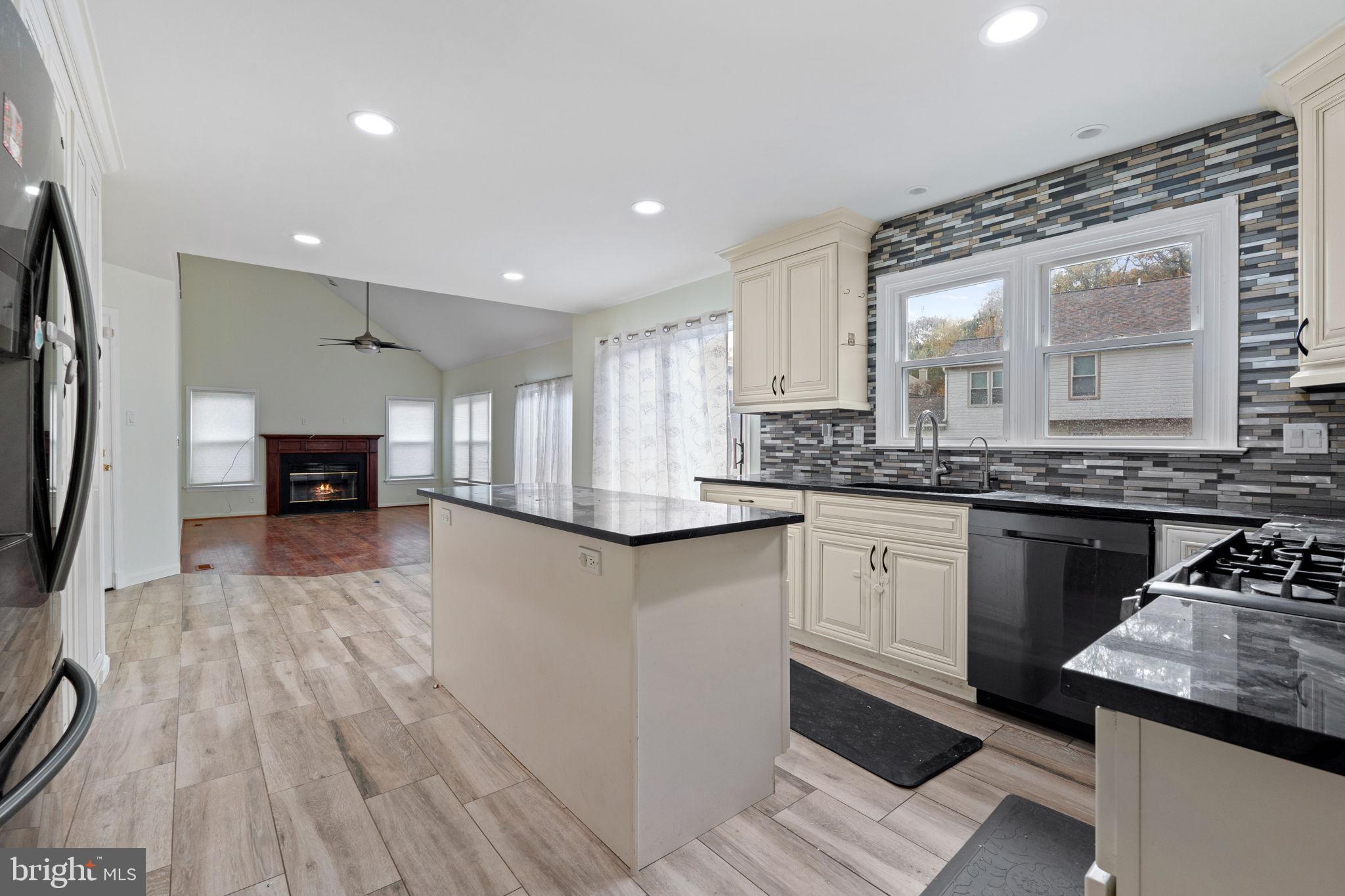 CHERRYVALE - Residential