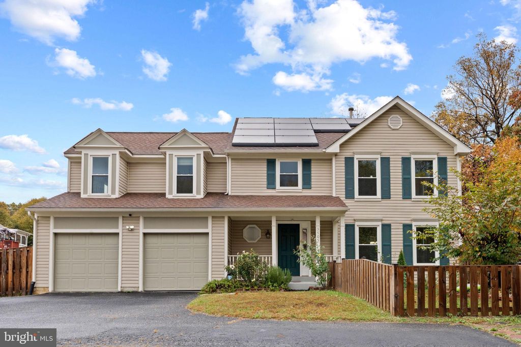 Photo of 3707 Green Ash Court, BELTSVILLE, MD 20705 (MLS # MDPG2182160)