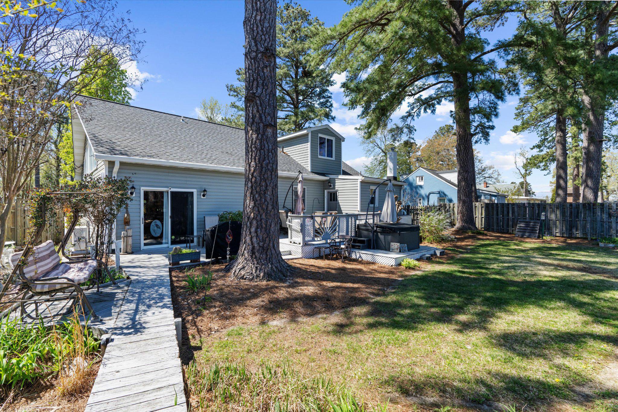 ROSE HAVEN - Residential