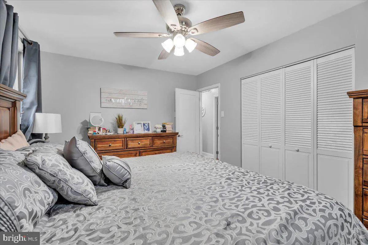 Williamstown, New Jersey 08094, United States, 4 Bedrooms Bedrooms, ,2 BathroomsBathrooms,Residential,Coming Soon,244252