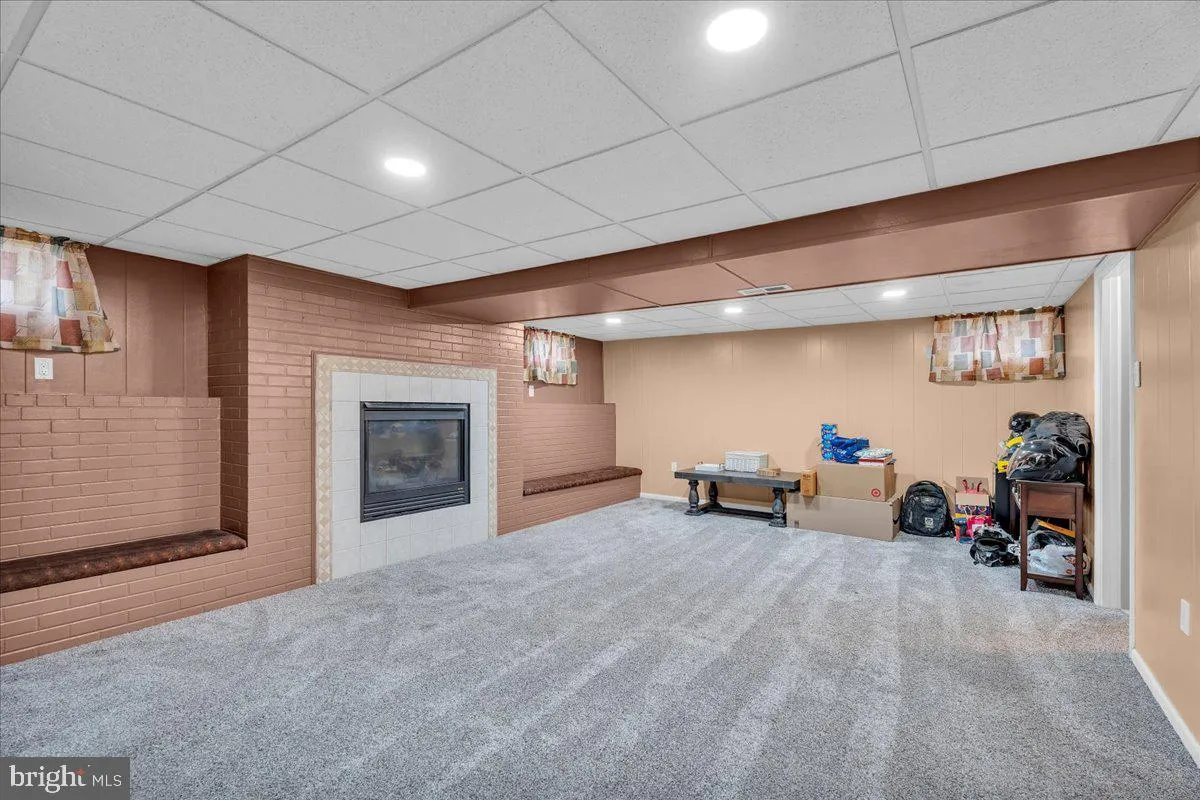 Williamstown, New Jersey 08094, United States, 4 Bedrooms Bedrooms, ,2 BathroomsBathrooms,Residential,Coming Soon,244252