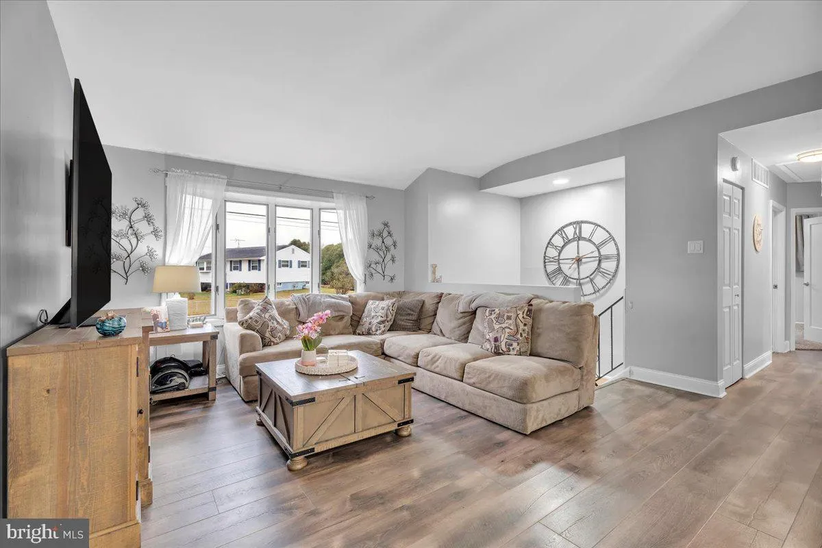 Williamstown, New Jersey 08094, United States, 4 Bedrooms Bedrooms, ,2 BathroomsBathrooms,Residential,Coming Soon,244252