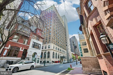 Condo For Sale - 1324 Locust Street #704<br/> Philadelphia County, PHILADELPHIA, PA 19107