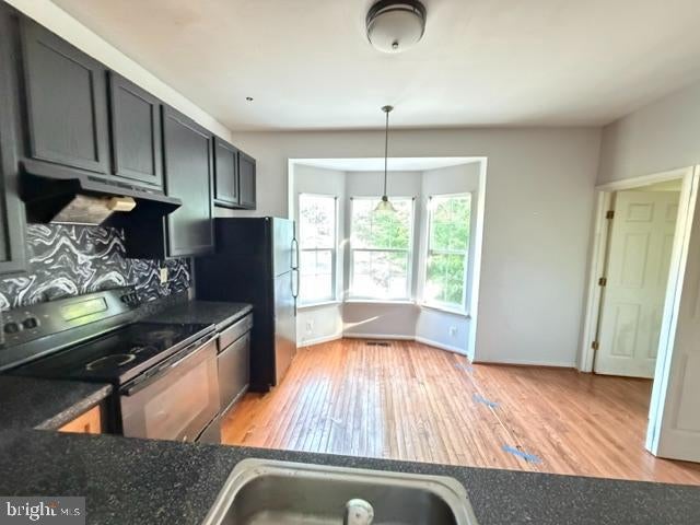 12119 SUTTON LANE