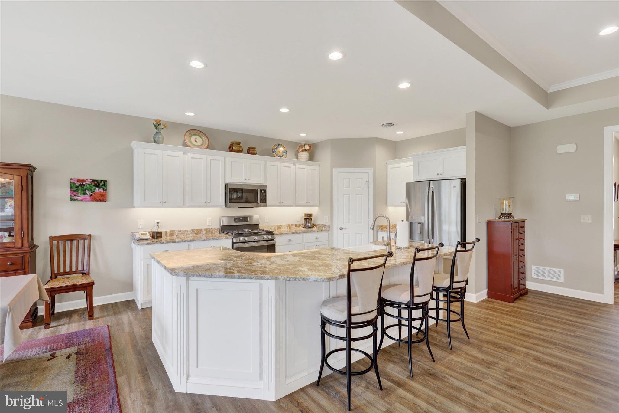 PENN NATIONAL GOLF COURSE COMMUNITY - Residential