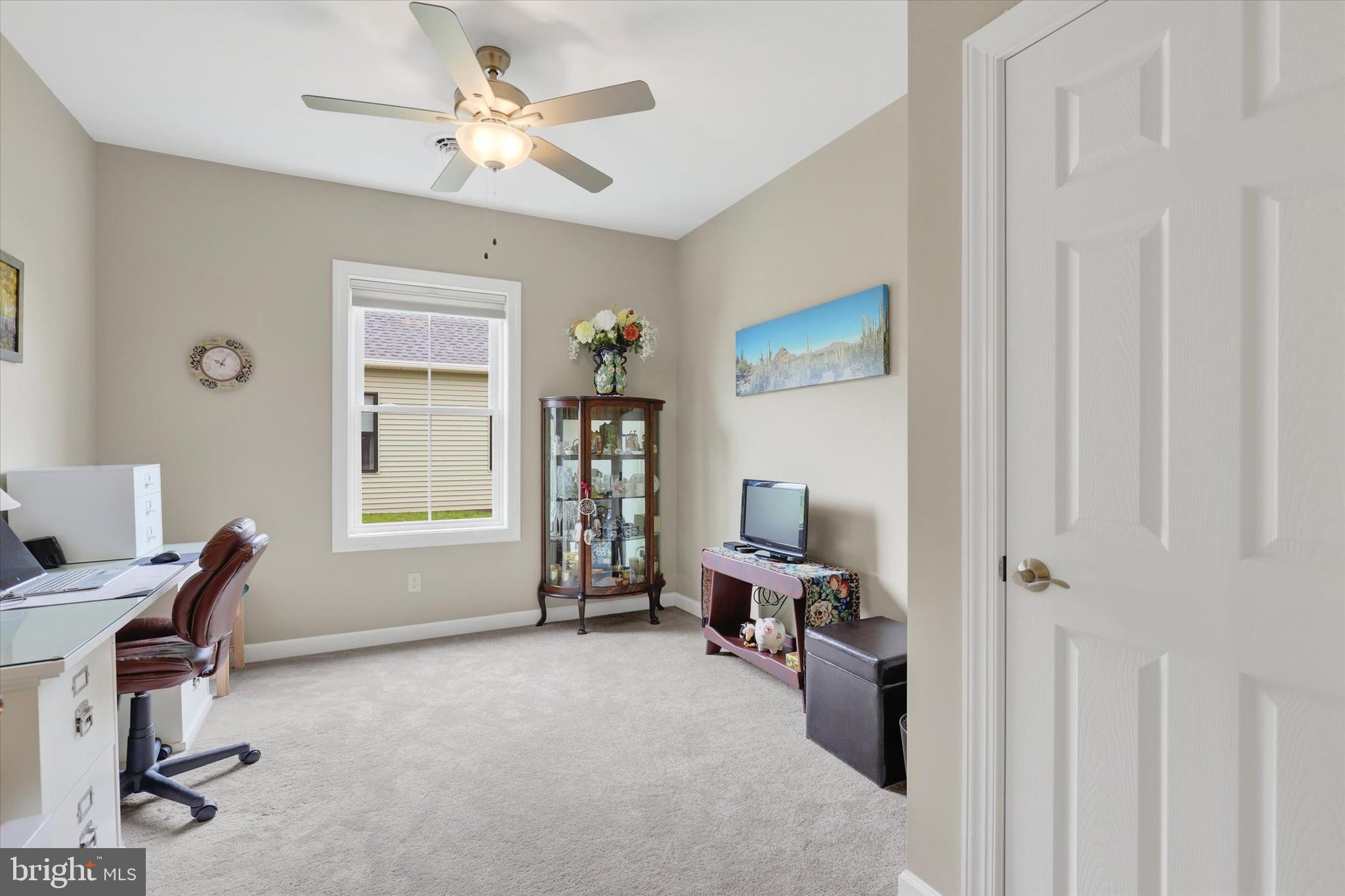 PENN NATIONAL GOLF COURSE COMMUNITY - Residential