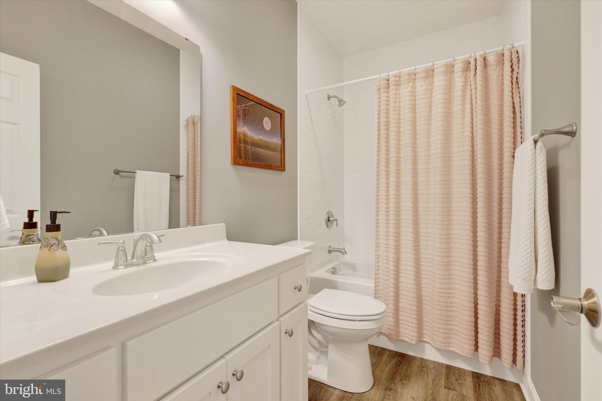 PENN NATIONAL GOLF COURSE COMMUNITY - Residential