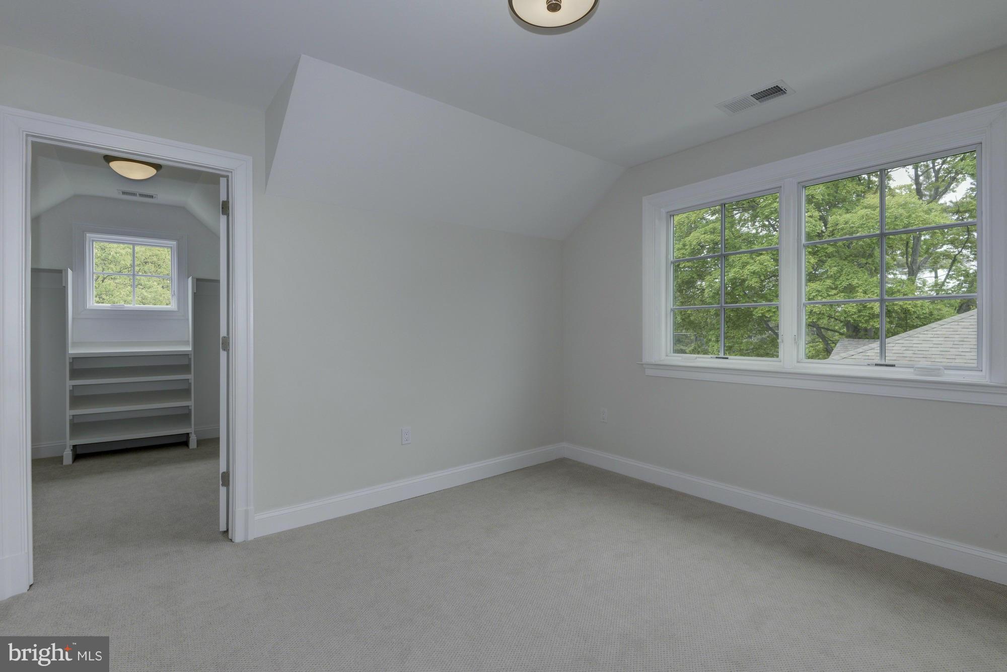 LANDON WOODS - Residential