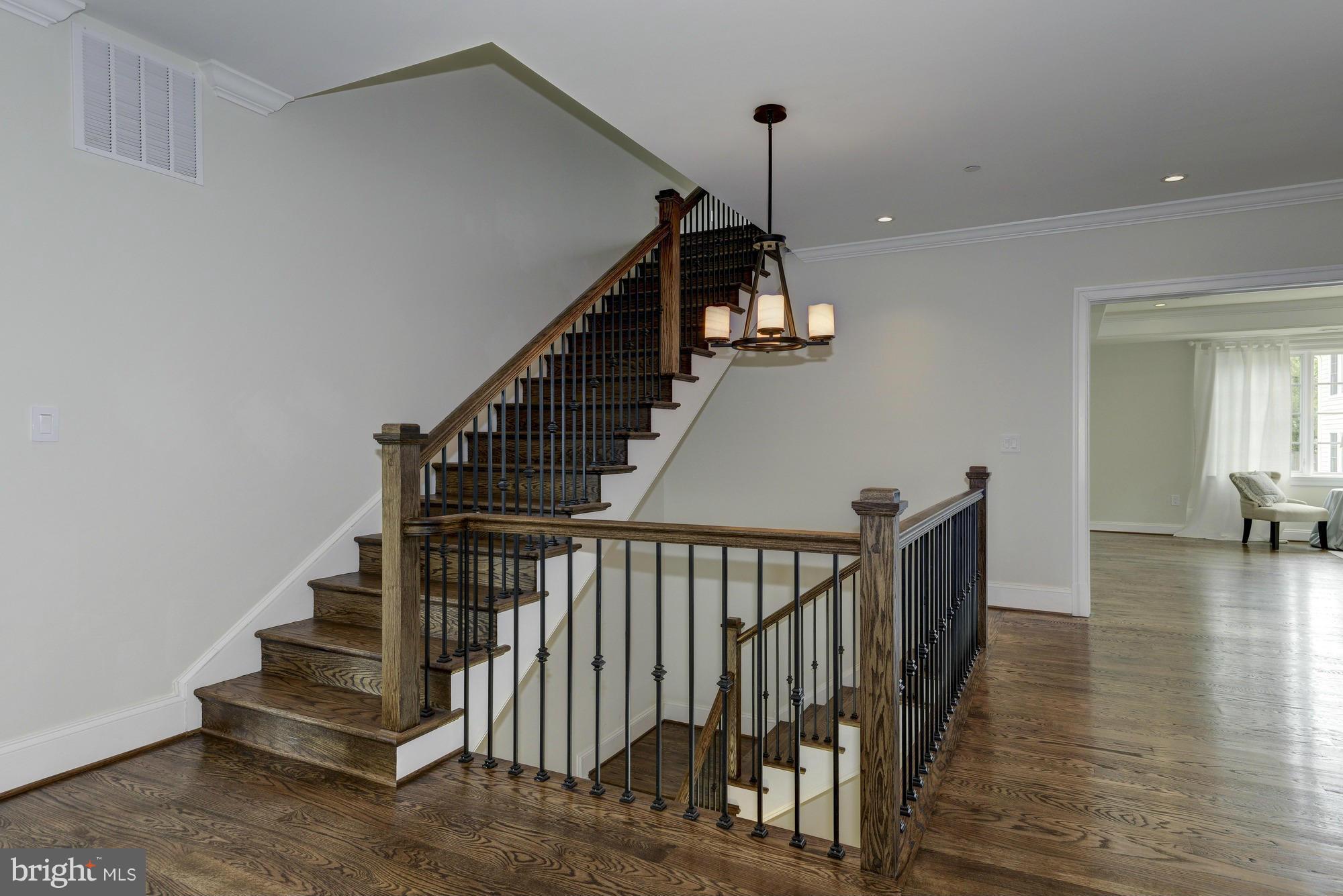 LANDON WOODS - Residential