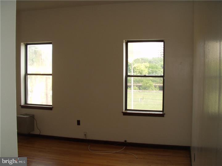 1814 CALLOWHILL STREET 2ND FLOOR