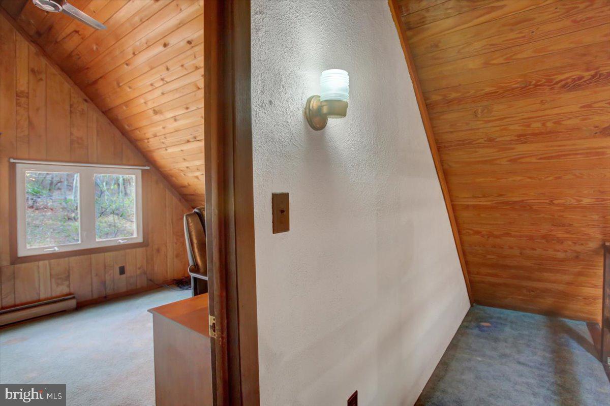 TUSCARORA HEIGHTS - Residential