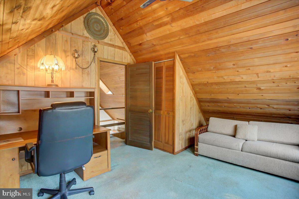 TUSCARORA HEIGHTS - Residential