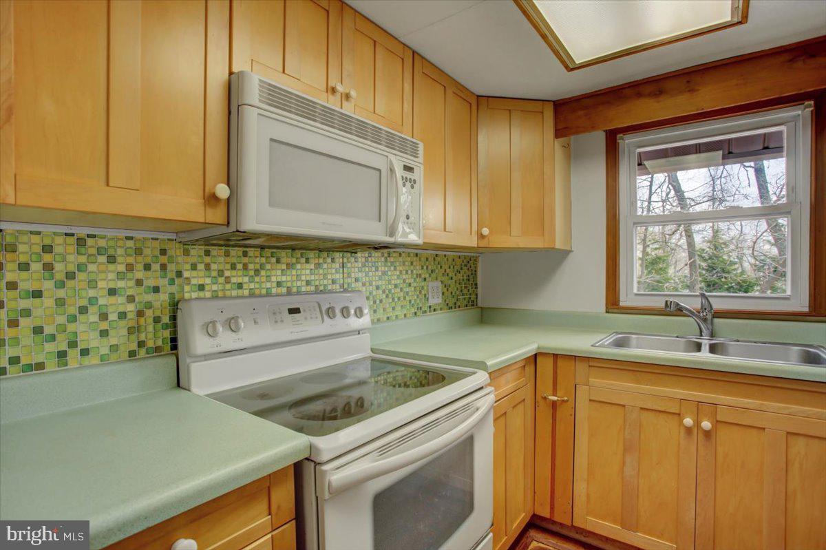 TUSCARORA HEIGHTS - Residential