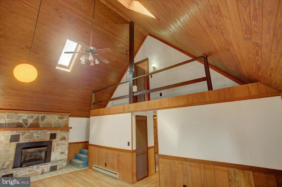 TUSCARORA HEIGHTS - Residential