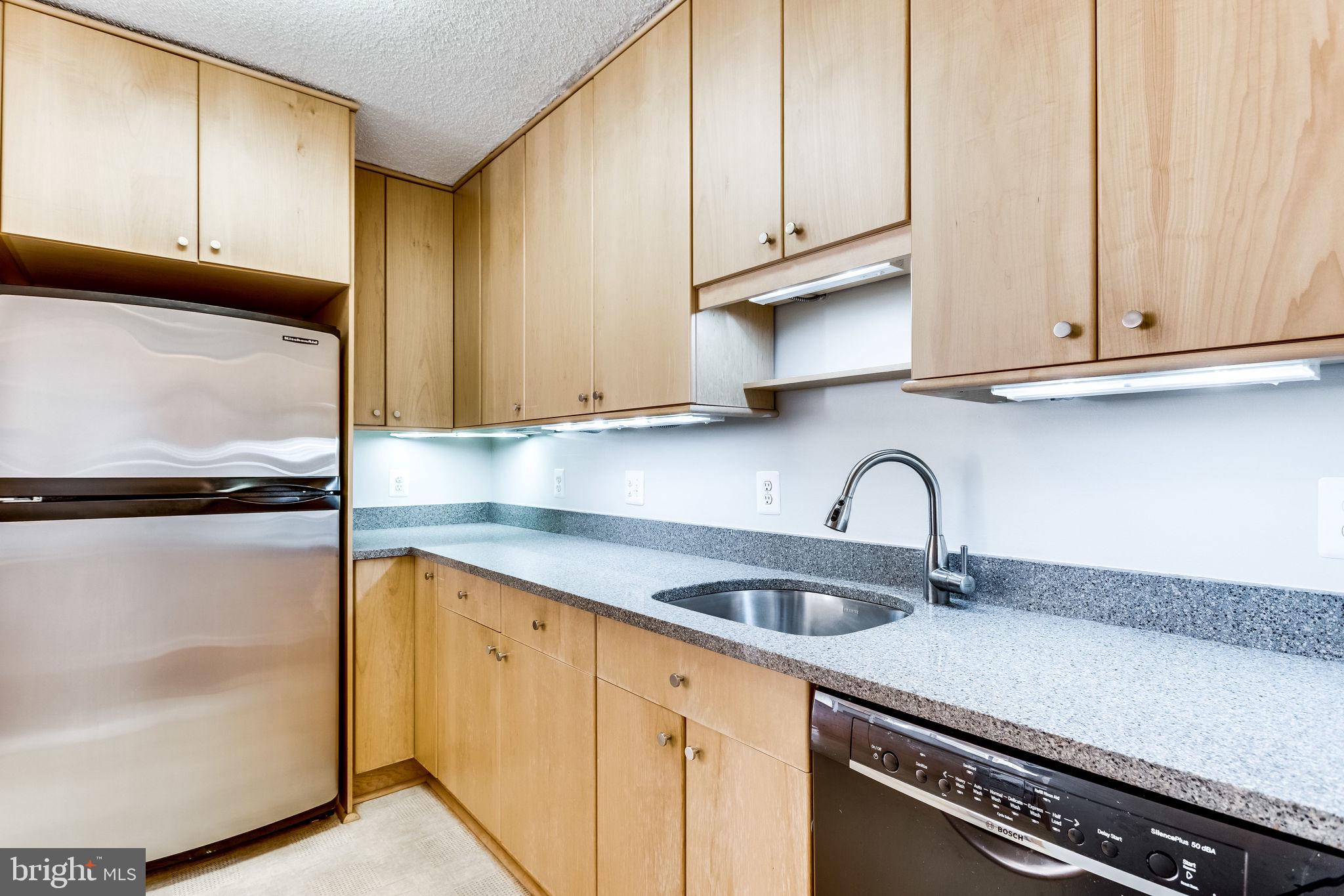 TOWER VILLAS - Residential