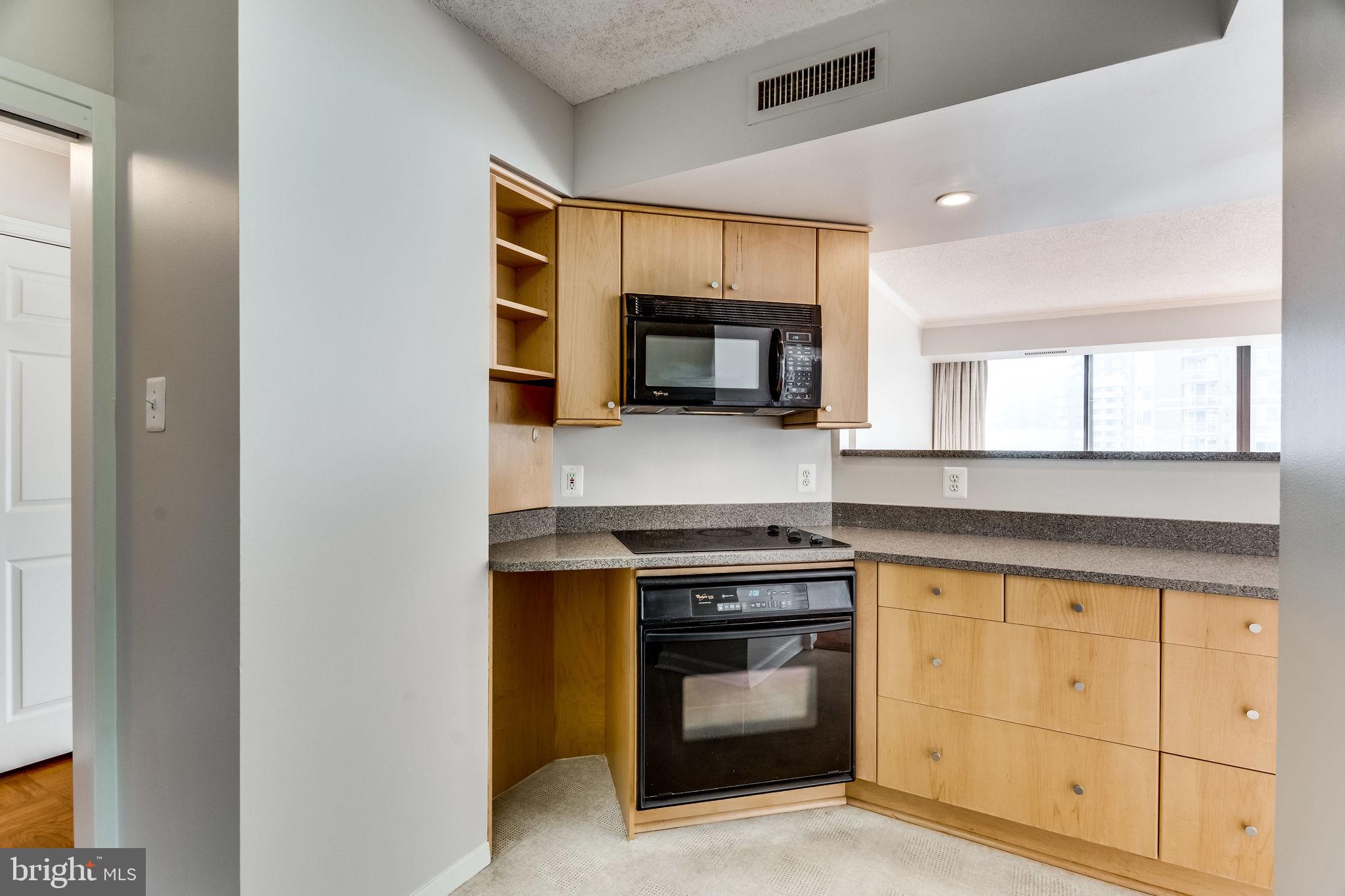 TOWER VILLAS - Residential