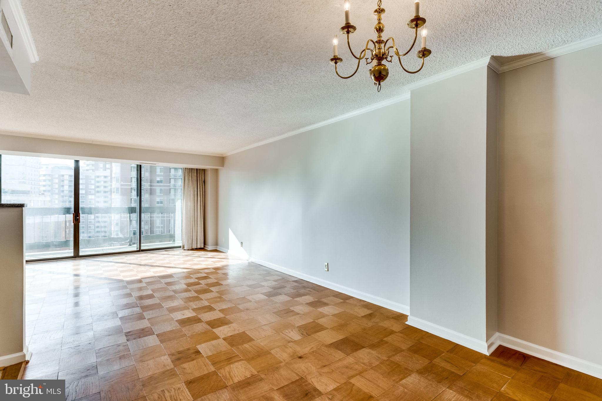 TOWER VILLAS - Residential